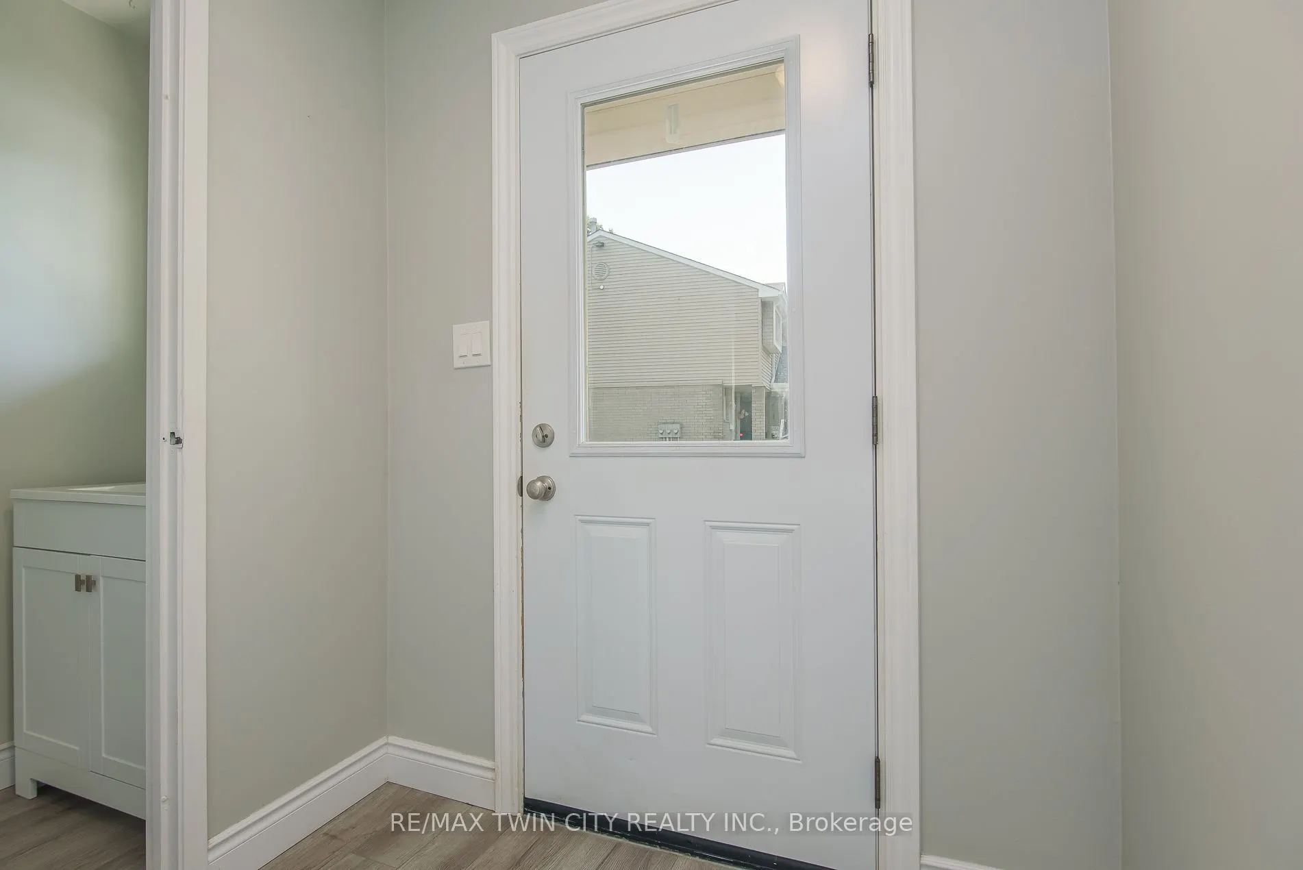 125 Sekura Crescent #13