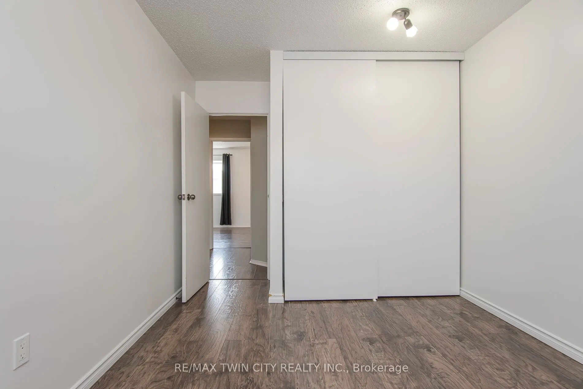 125 Sekura Crescent #13