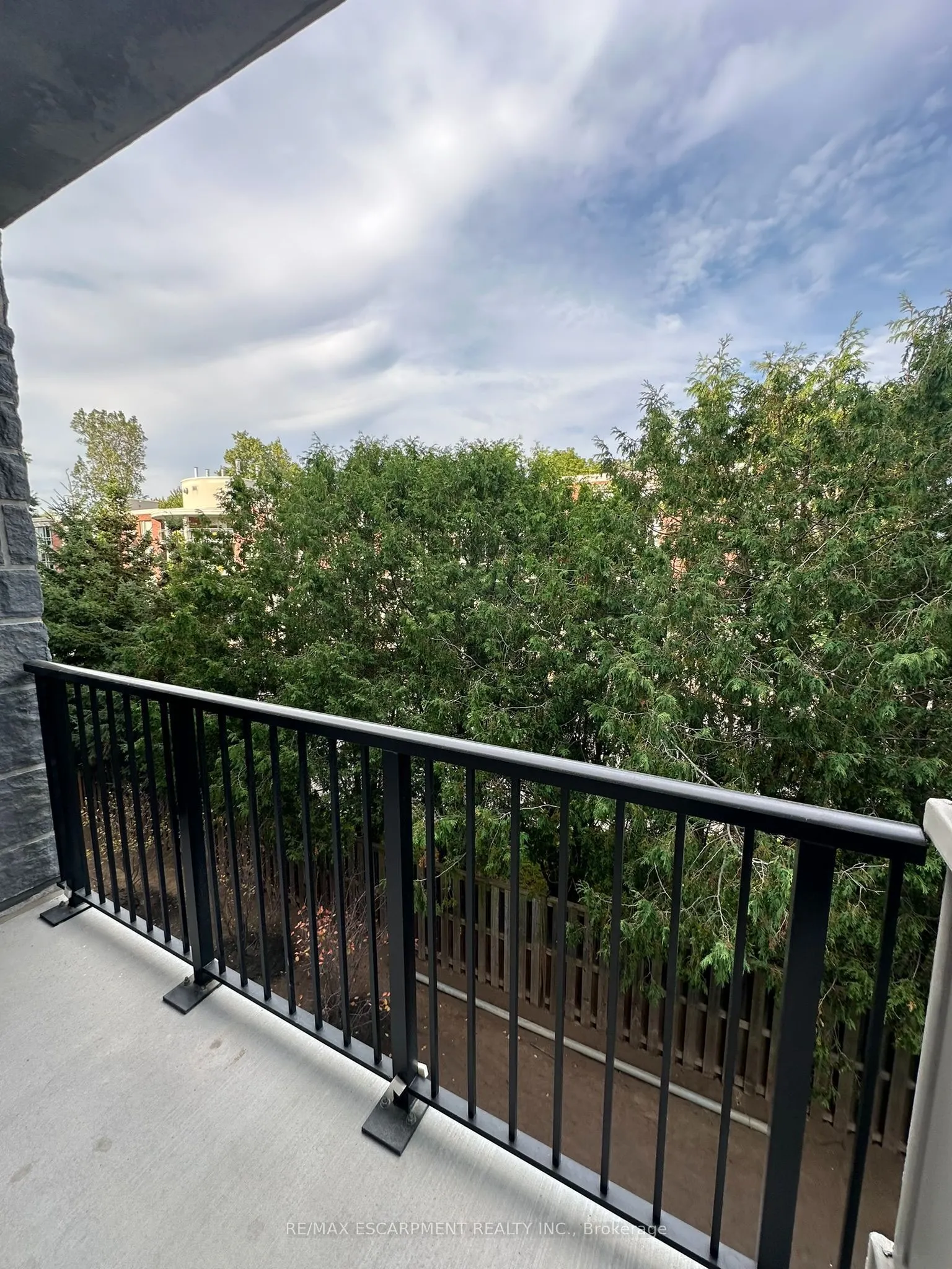 153 Wilson Street W #302