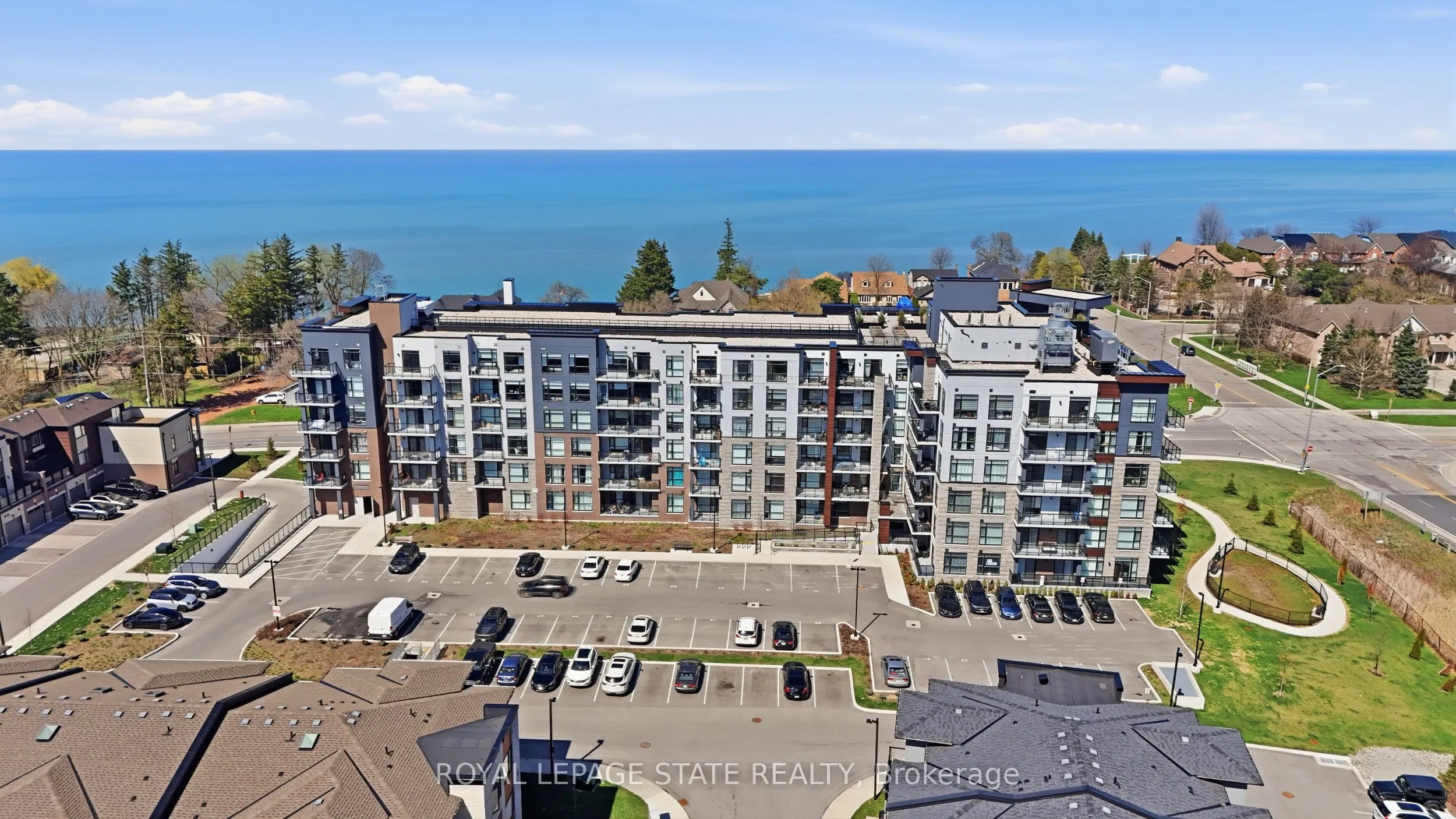 600 North Service Road #301