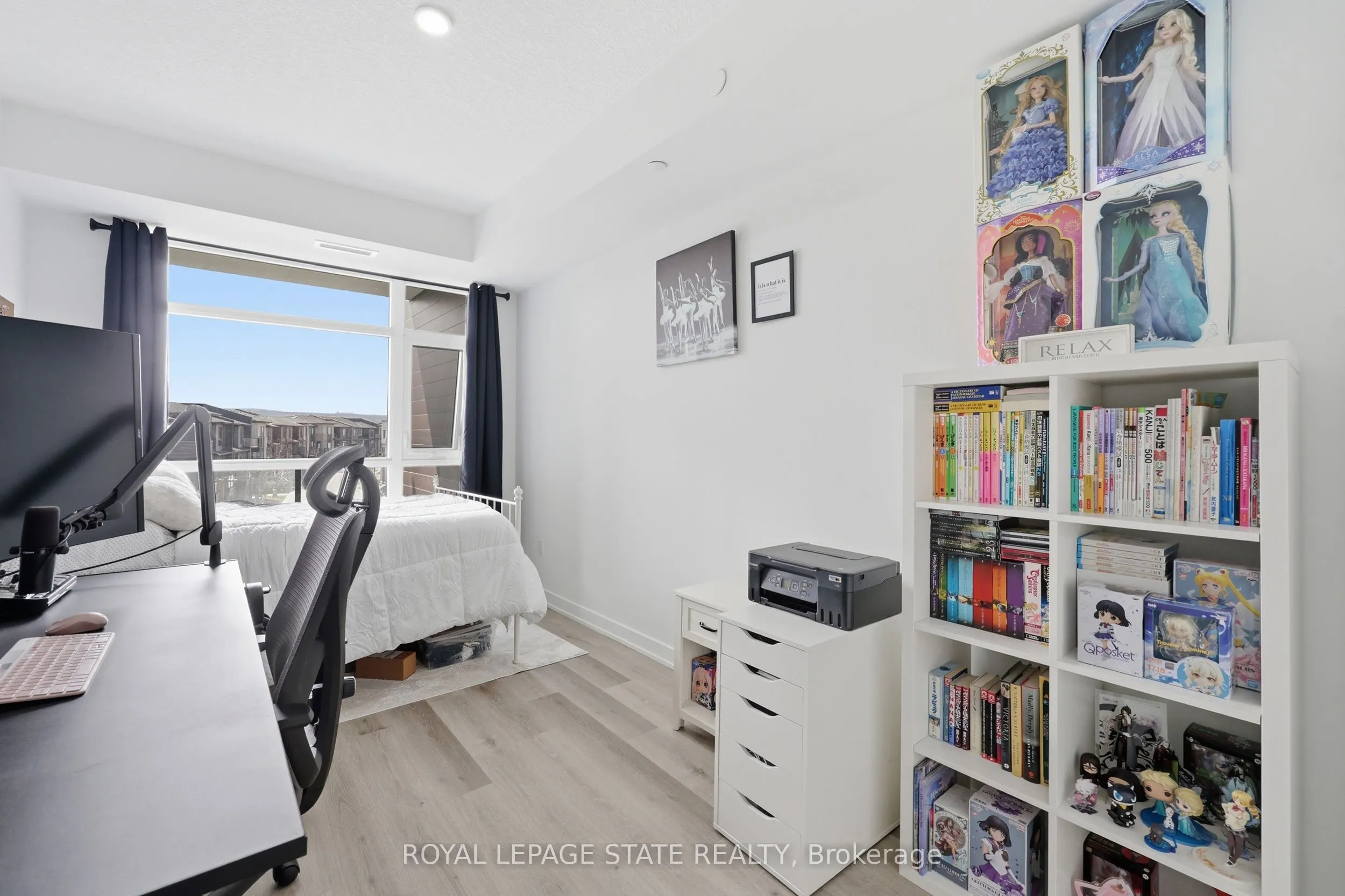 600 North Service Road #301