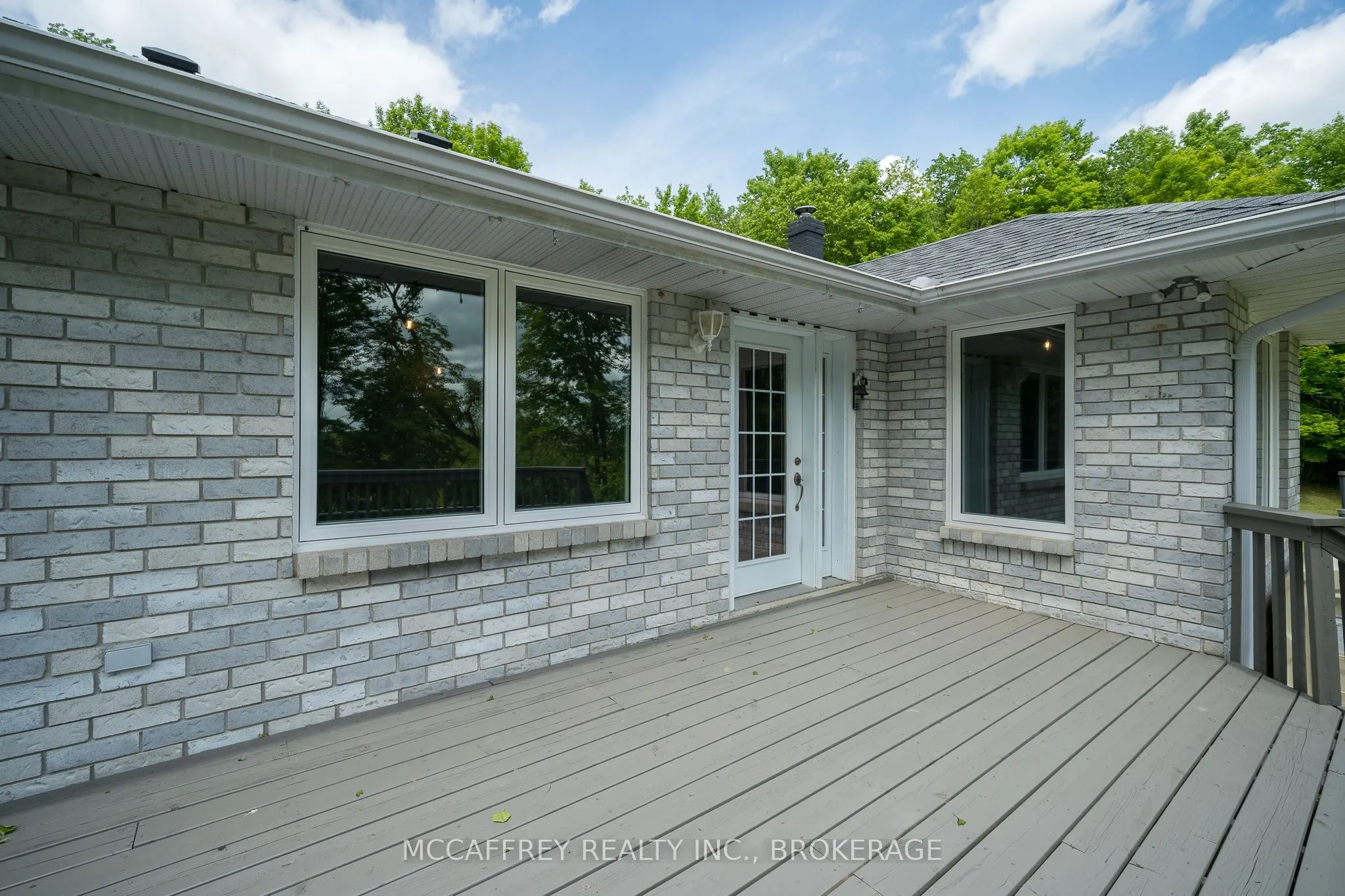 51 Luffman Road