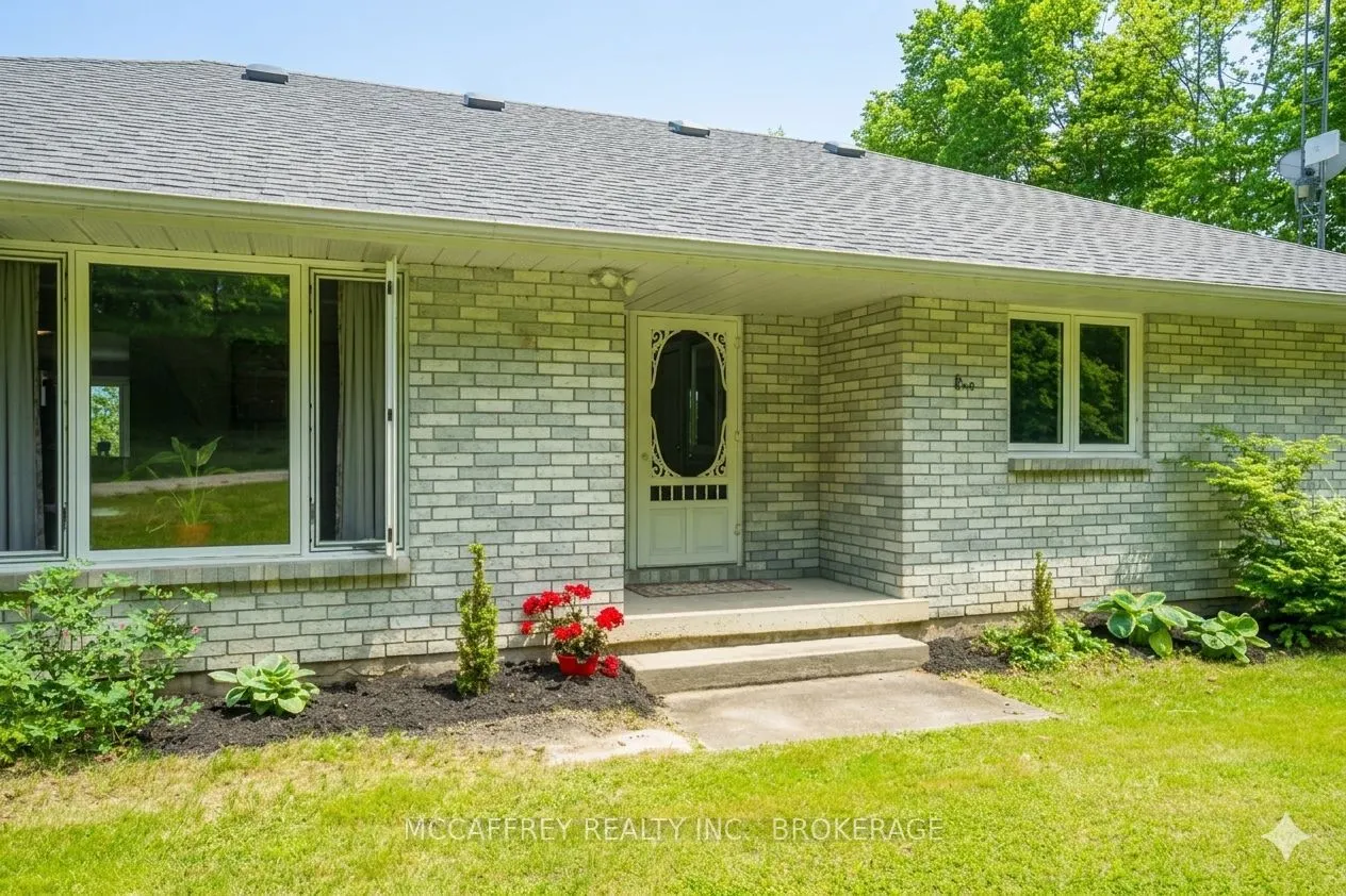 51 Luffman Road
