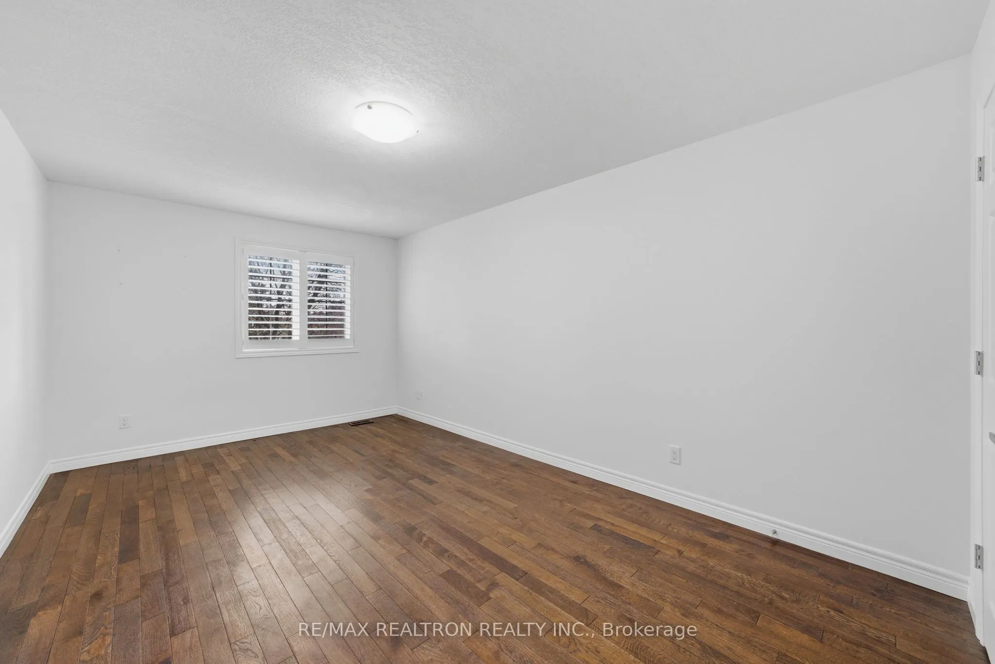 876 GOLF LINKS Road #1