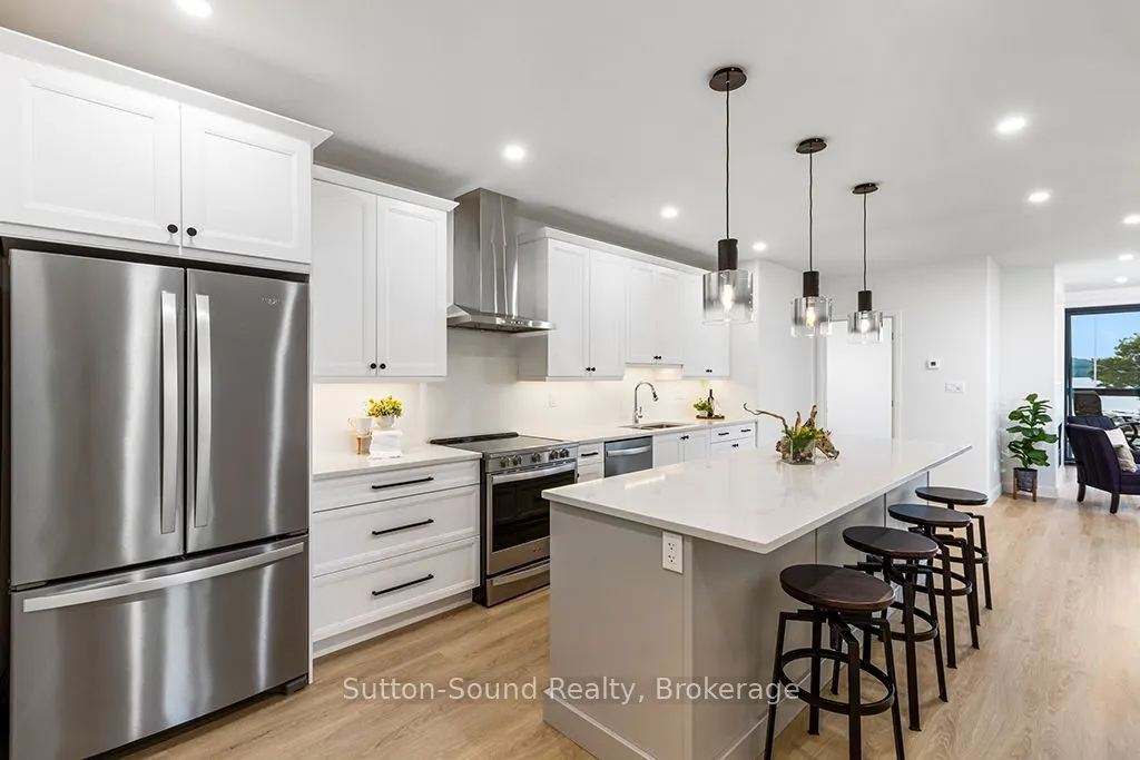 535 Issac Street #203