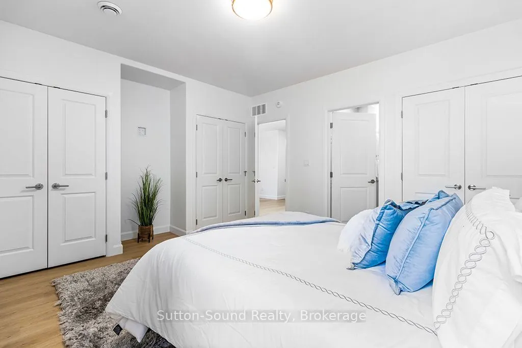 535 Issac Street #203