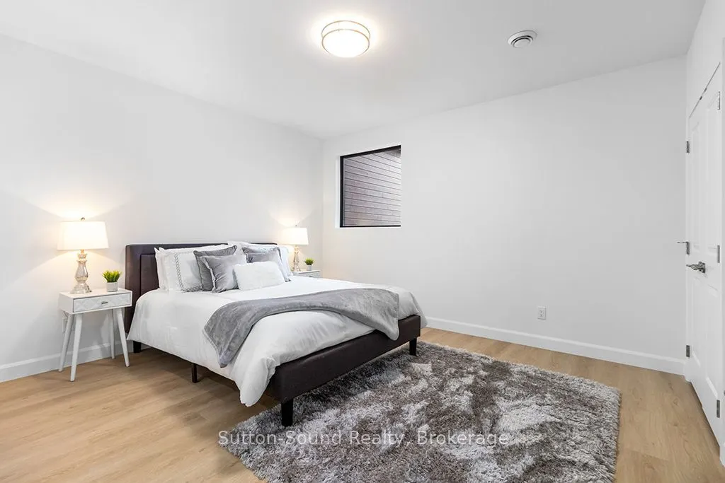 535 Issac Street #203