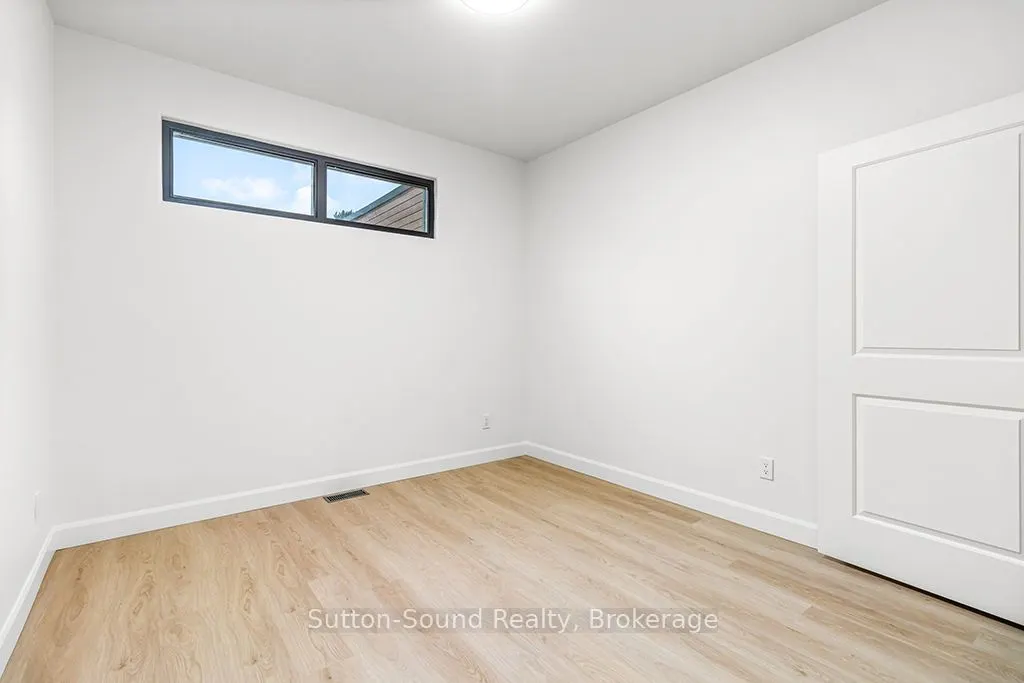 535 Issac Street #202