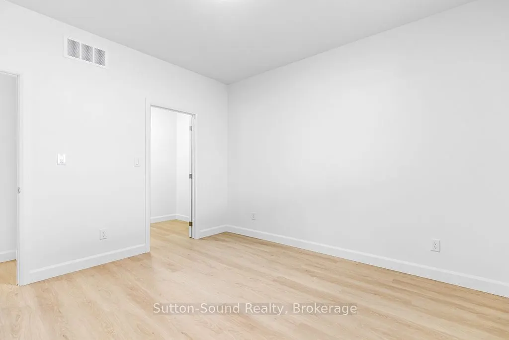 535 Issac Street #202
