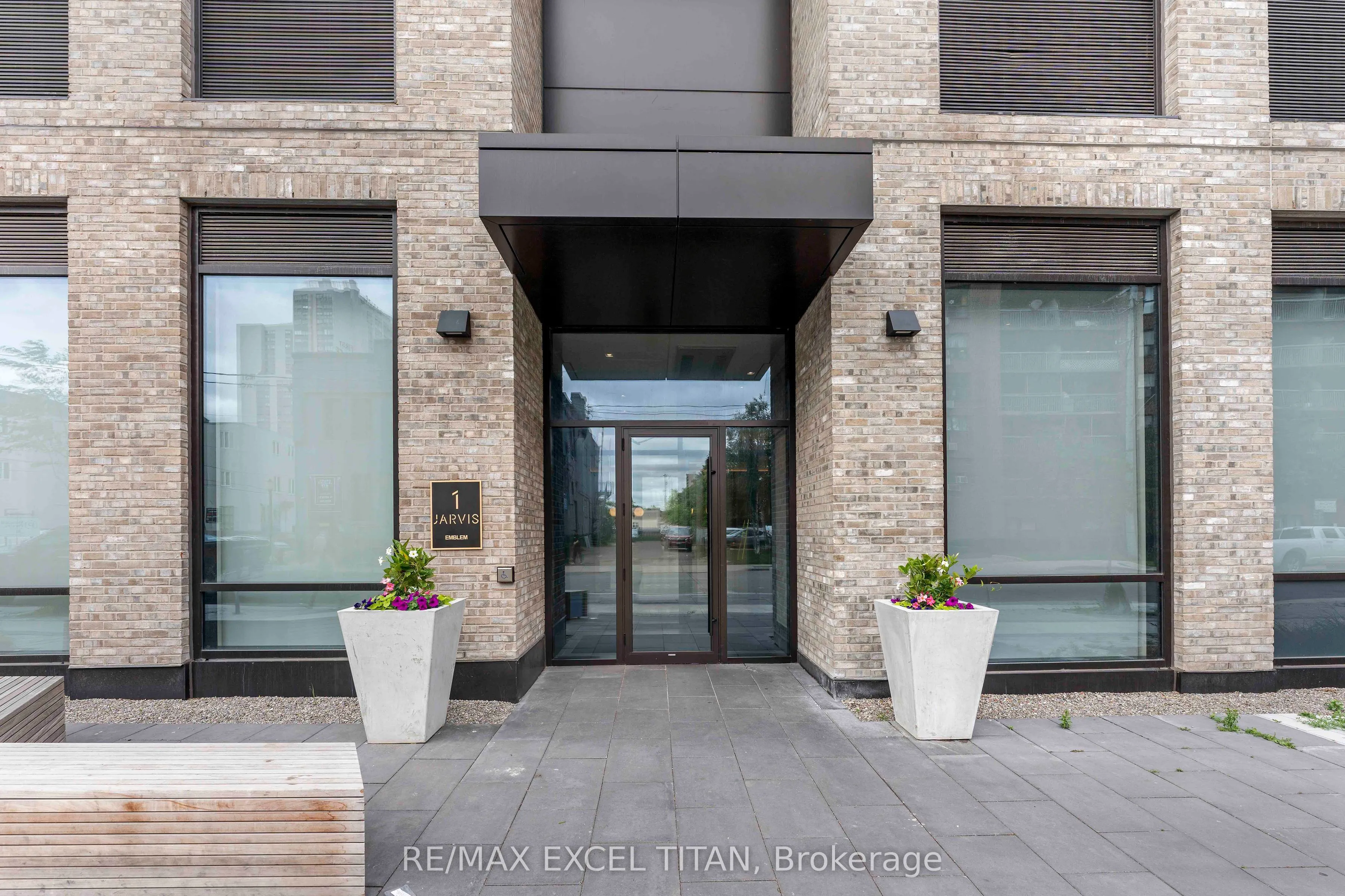 1 Jarvis Street #614