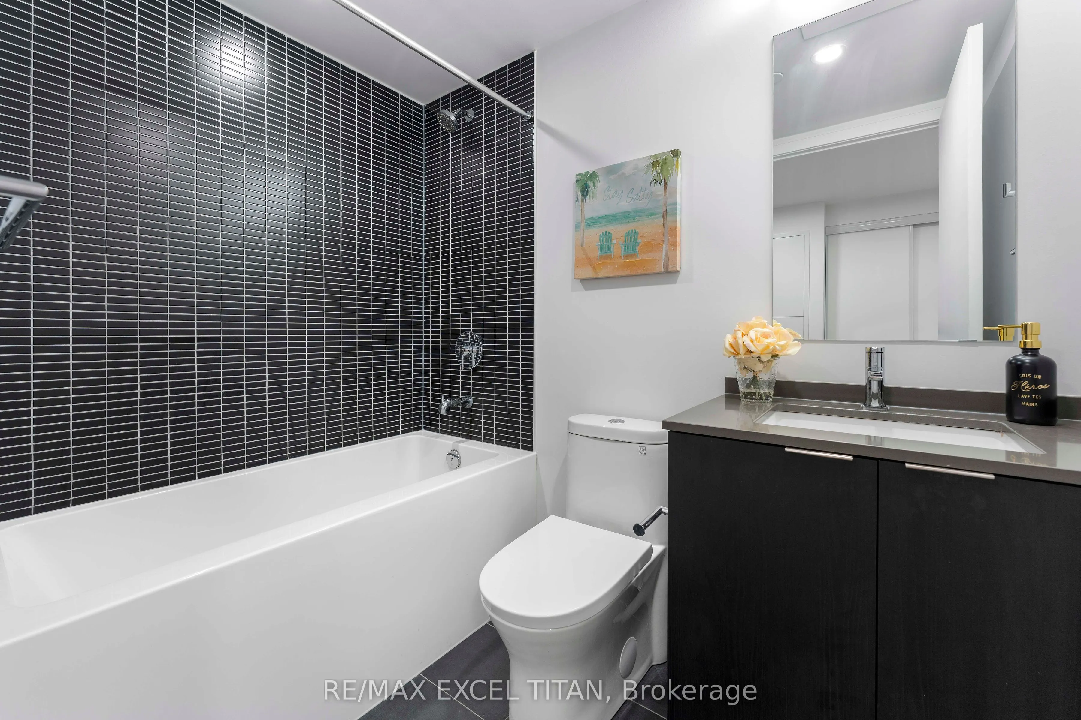 1 Jarvis Street #614