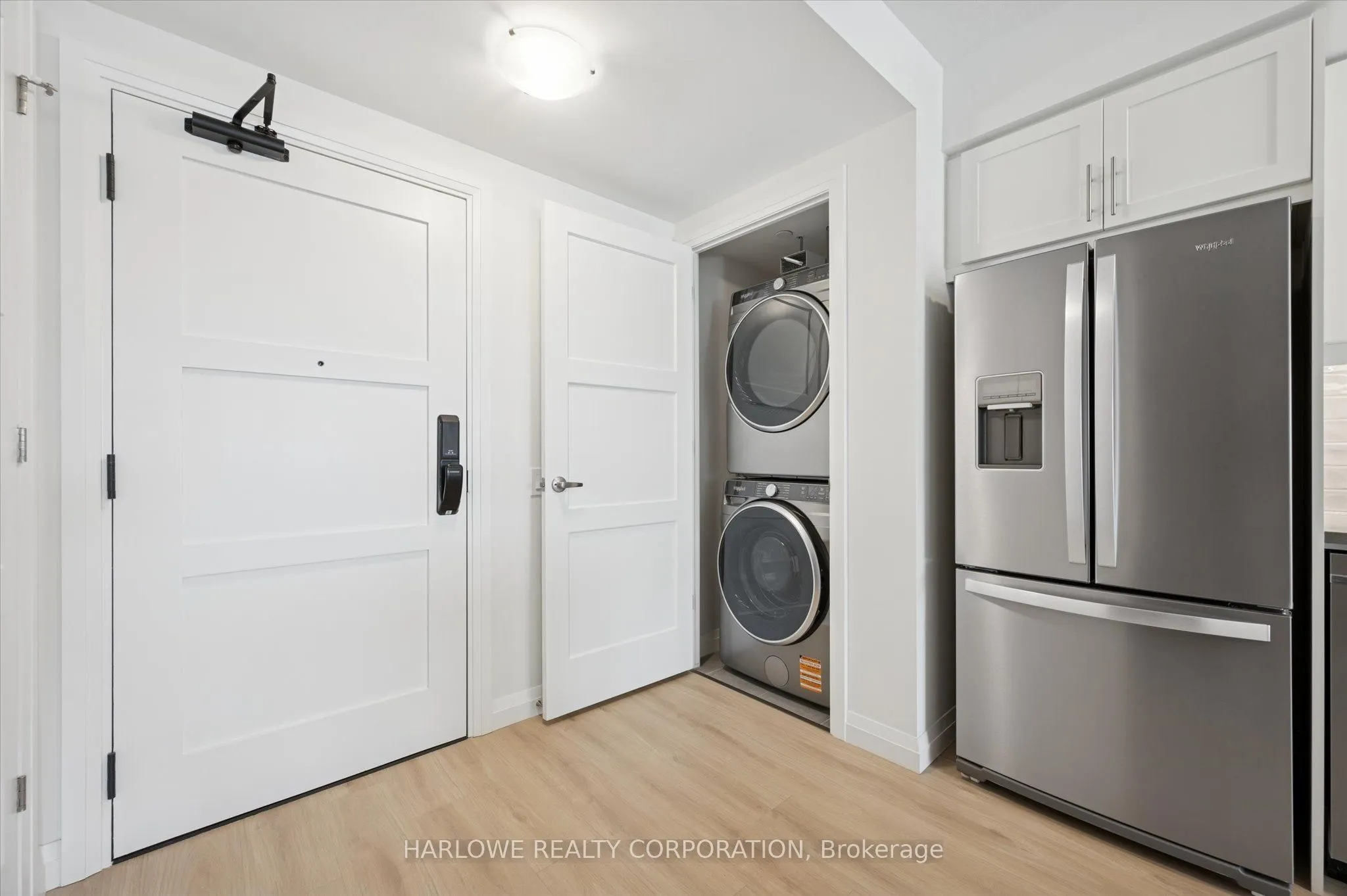 93 Arthur Street S #510