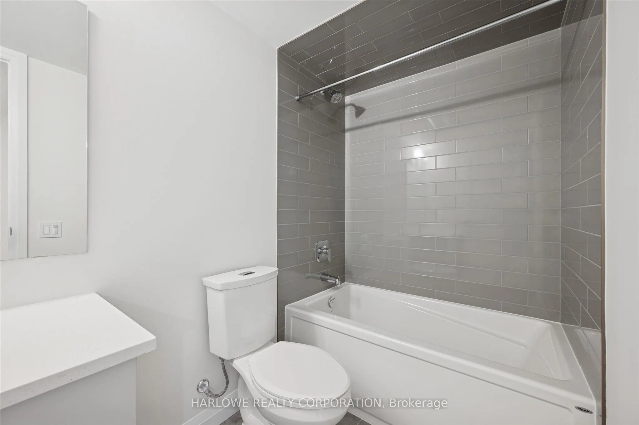 93 Arthur Street S #510