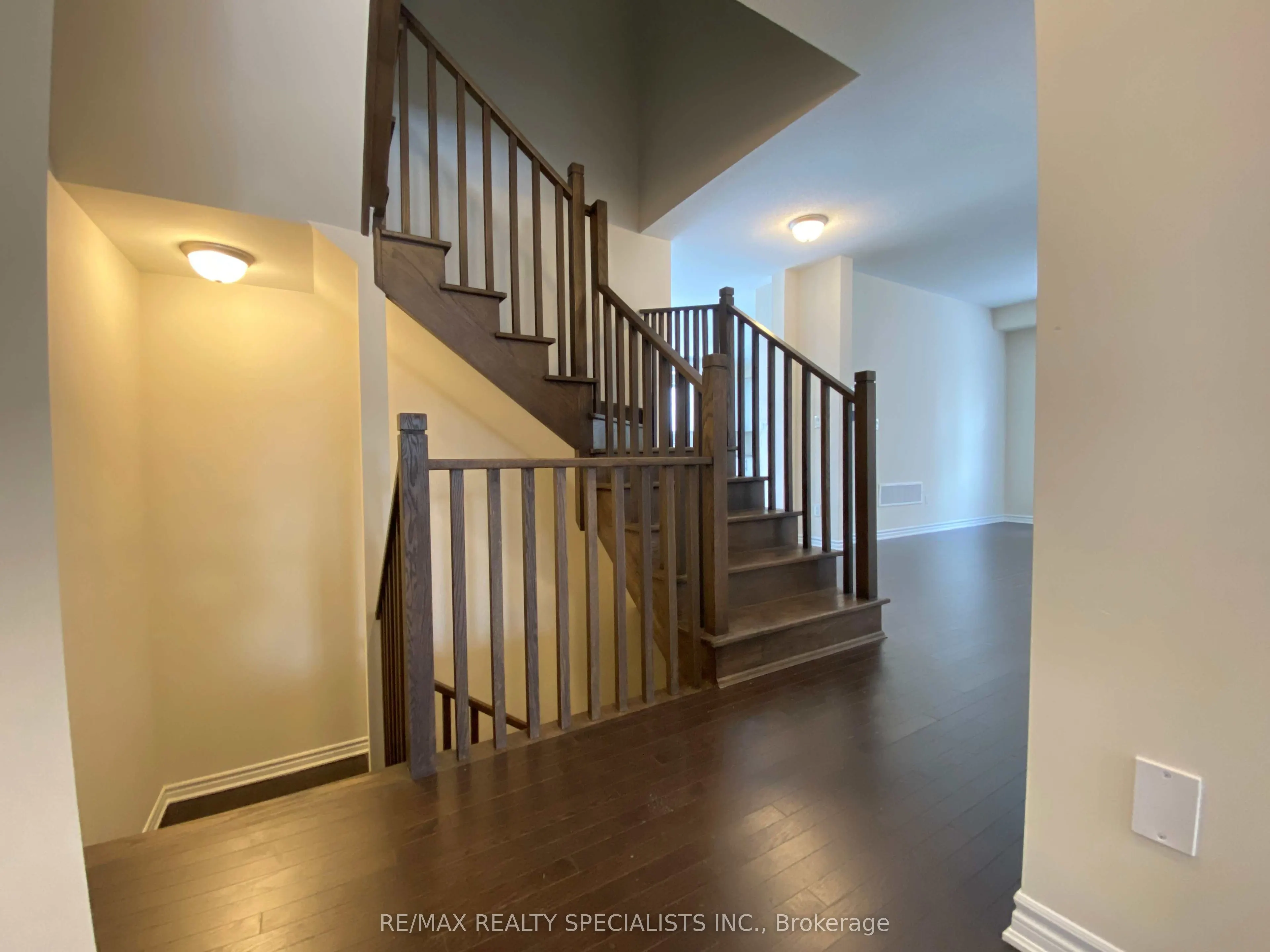 17 Oriole Crescent