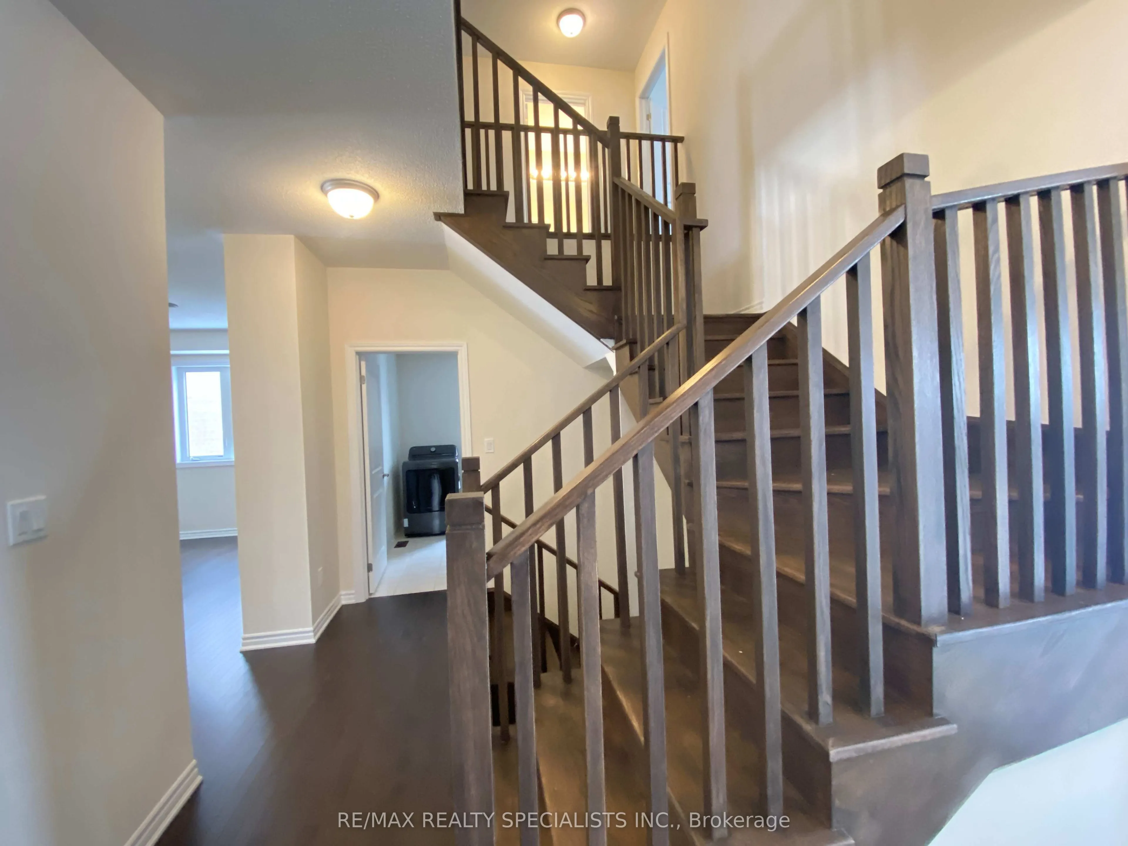 17 Oriole Crescent