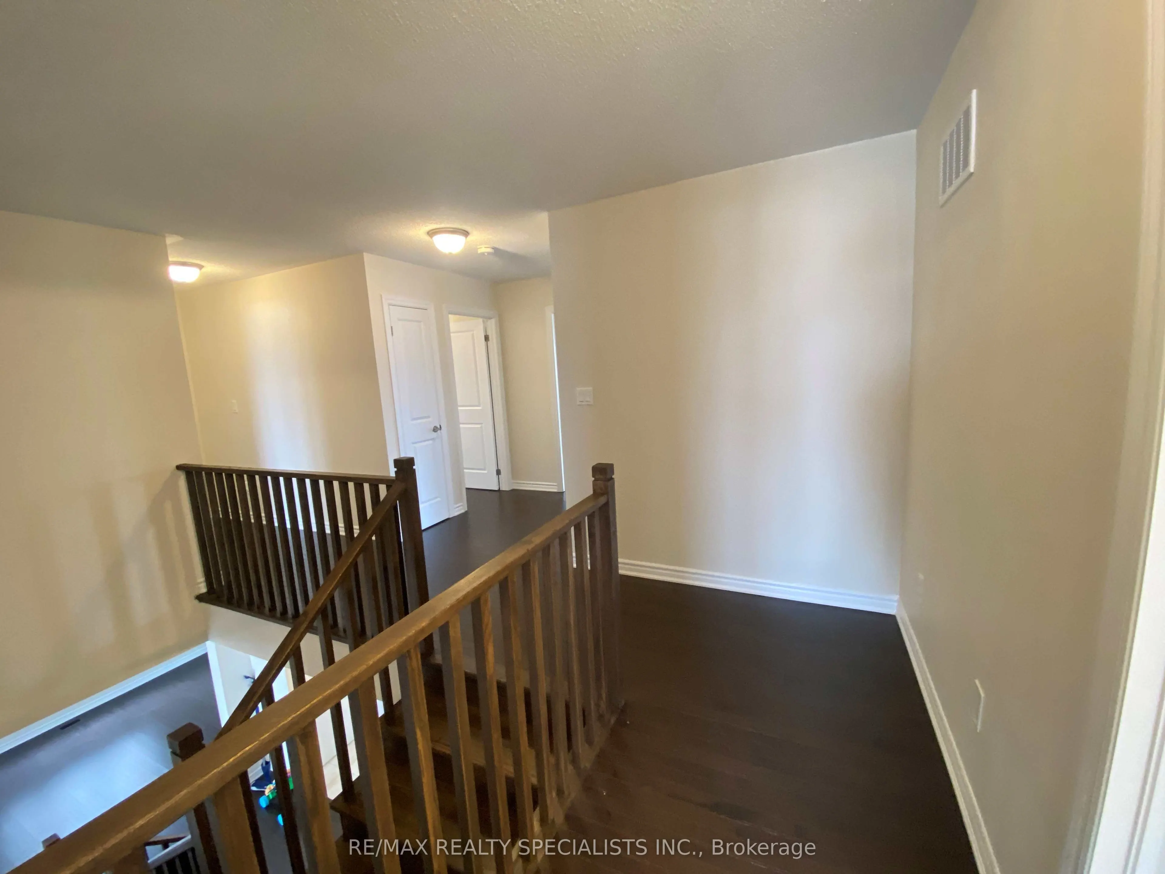17 Oriole Crescent