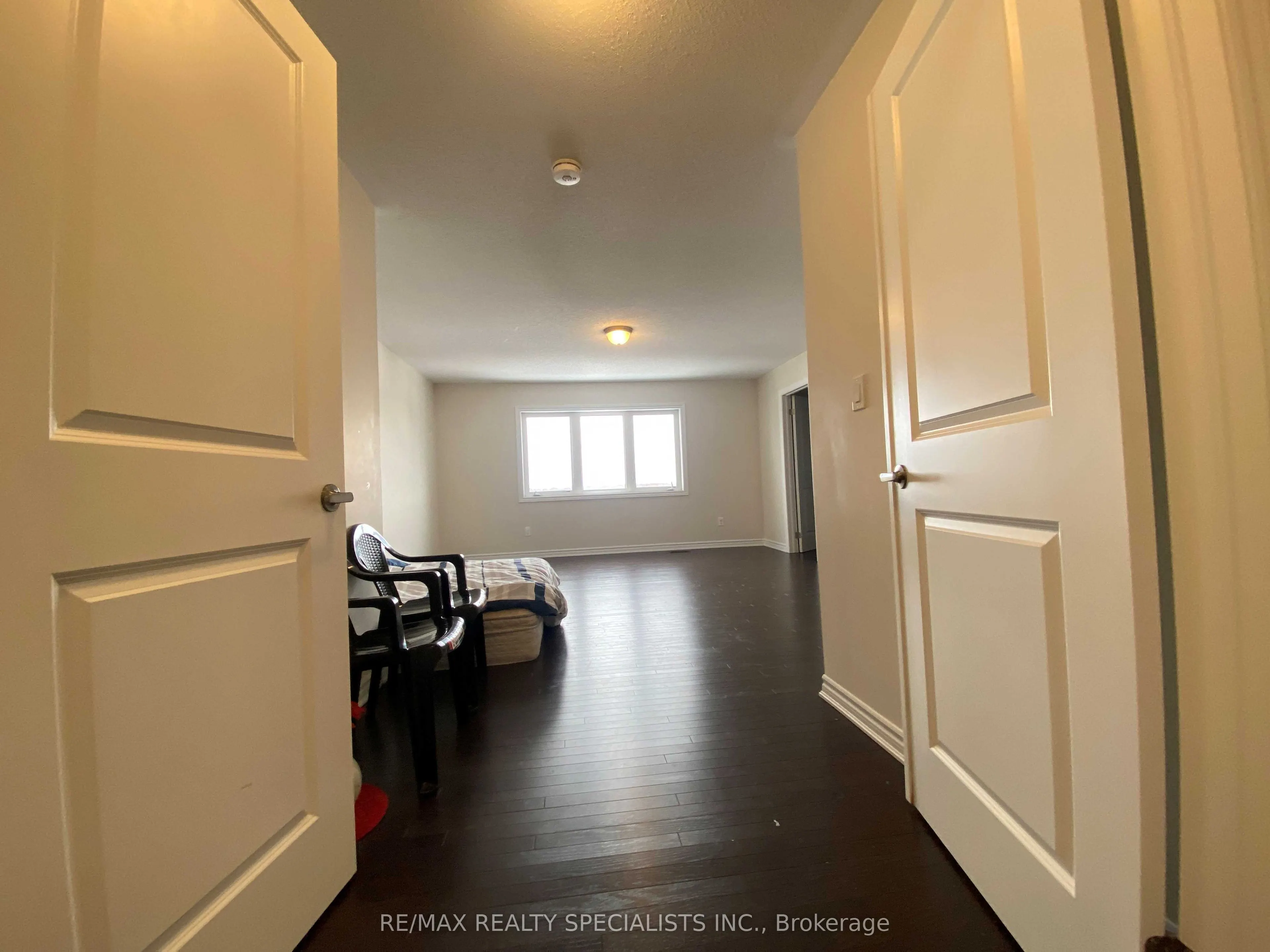 17 Oriole Crescent