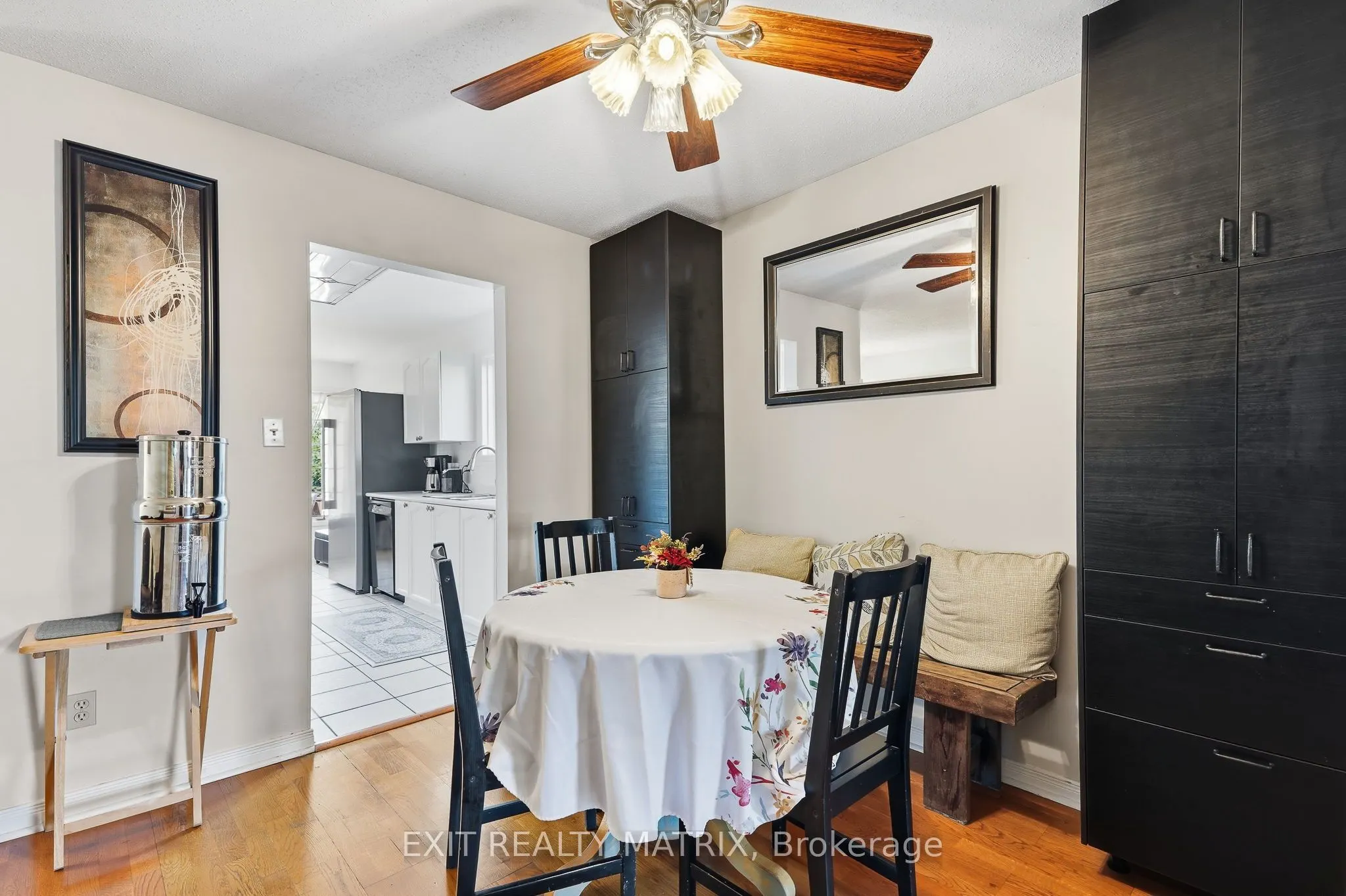 751 Clearcrest Crescent