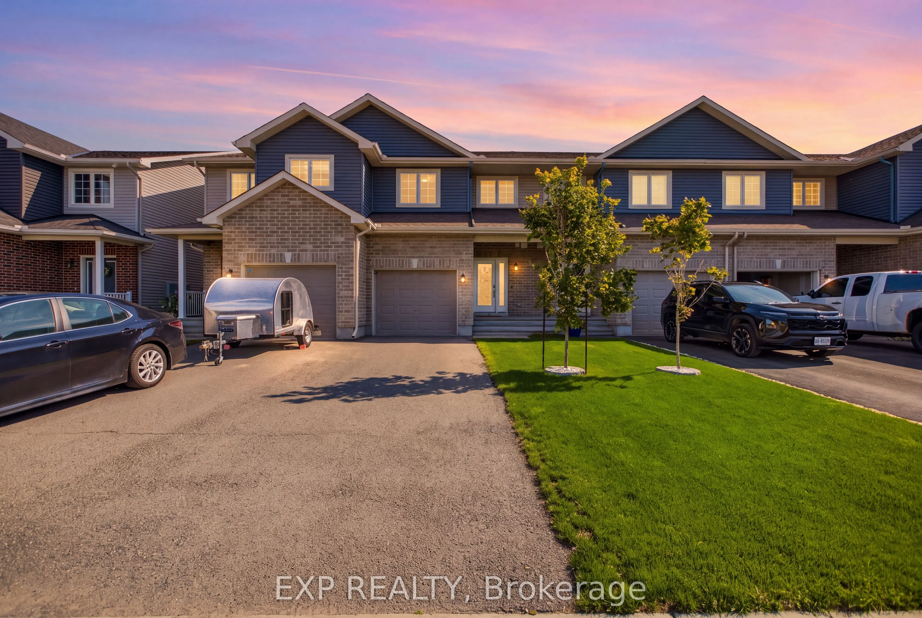 42 Vimy Ridge Crescent