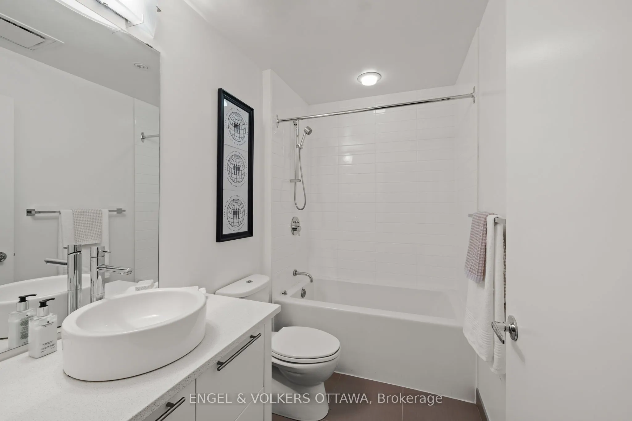 101 Richmond Road #219
