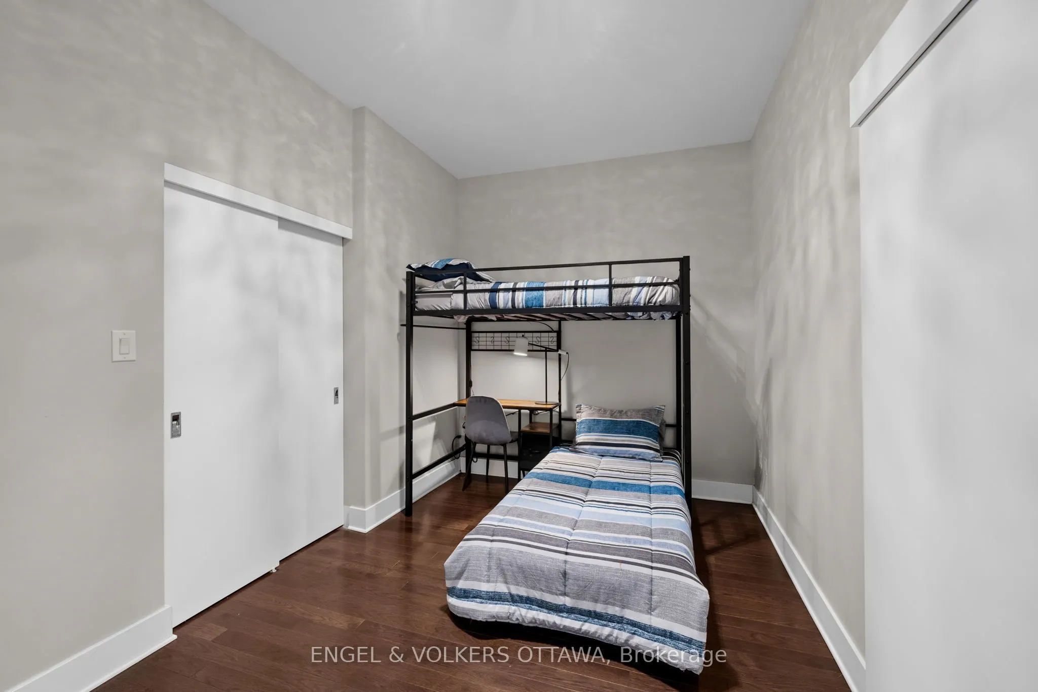101 Richmond Road #219