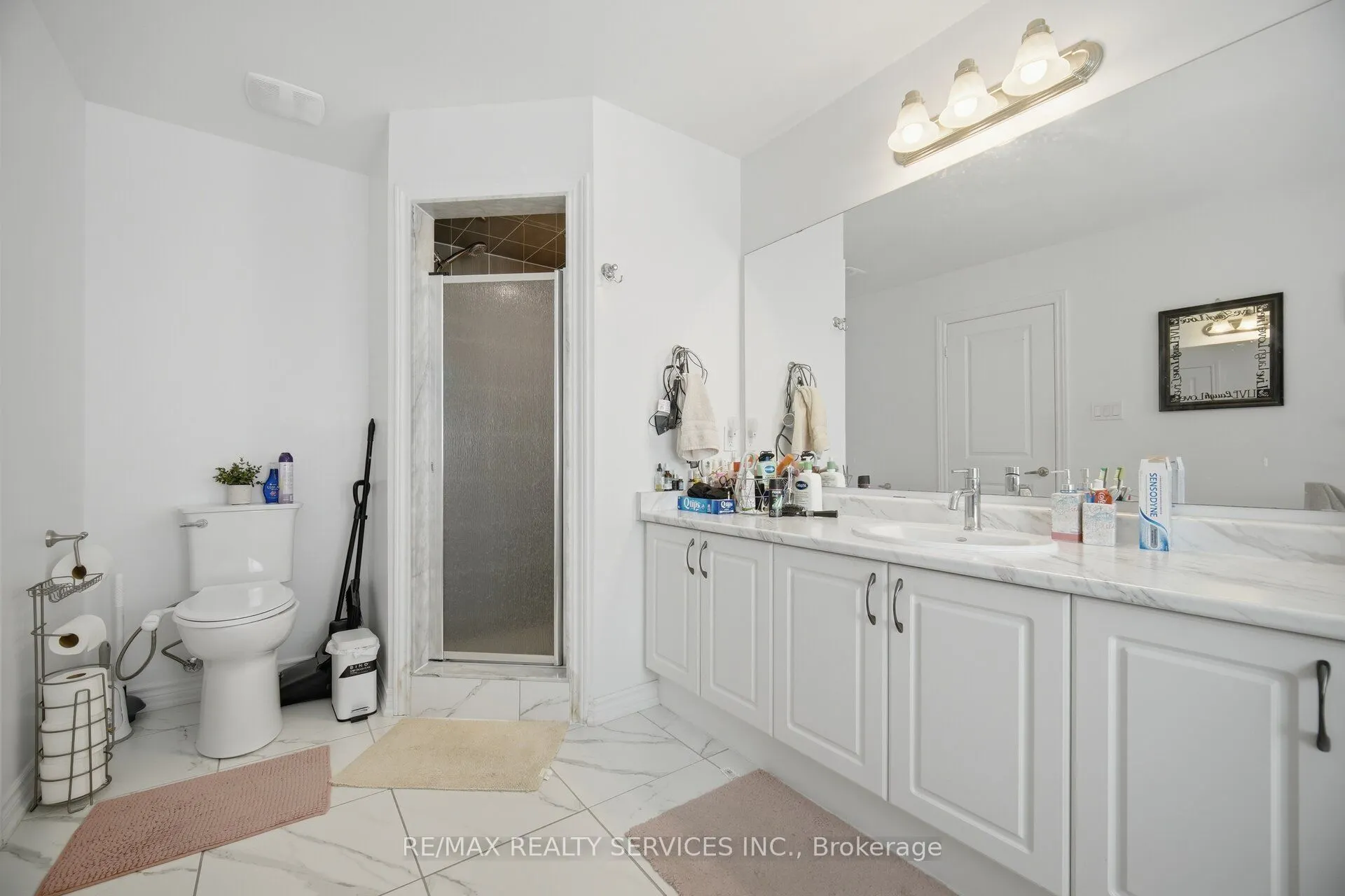 106 Seeley Avenue