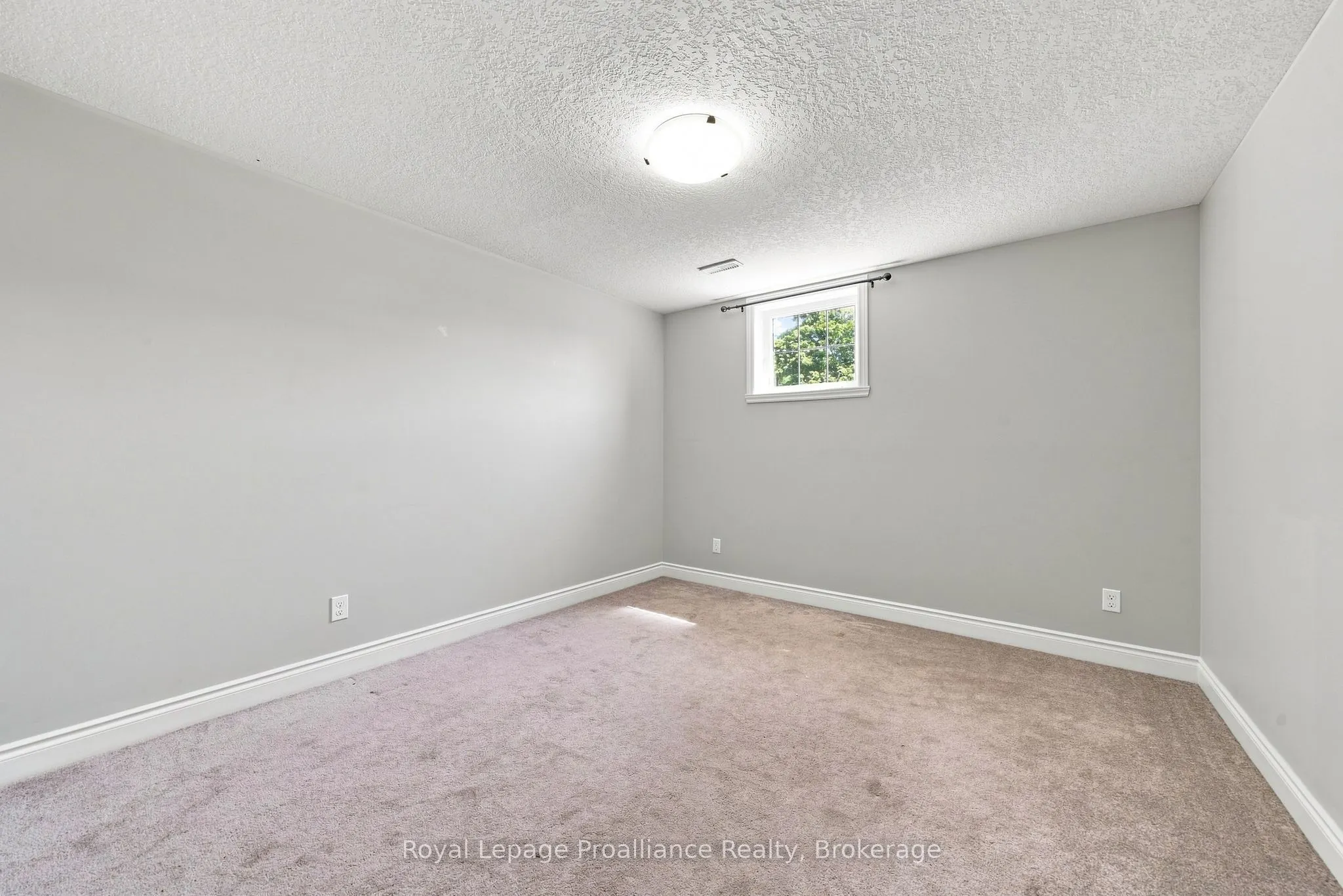 63 Freedom Crescent