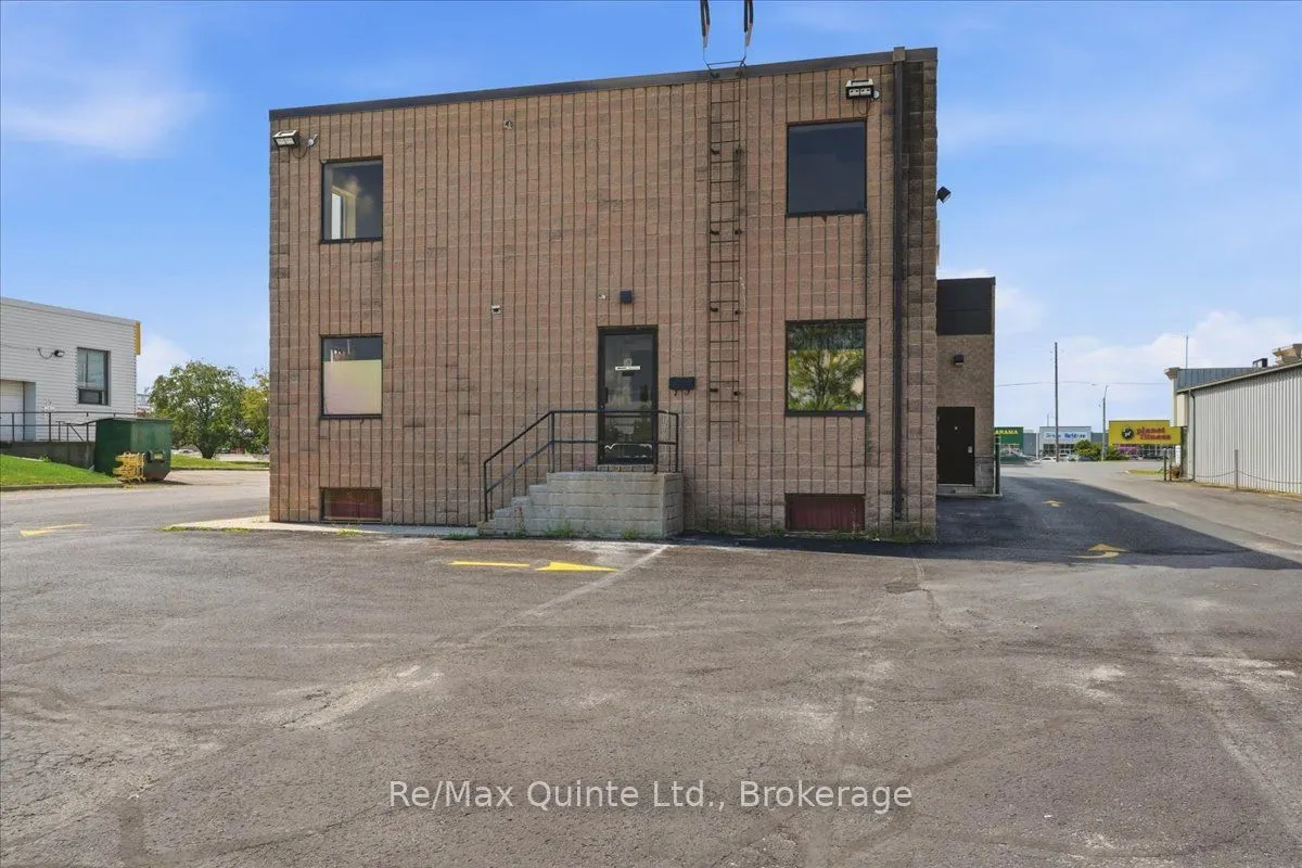 445 Centre Street N #B