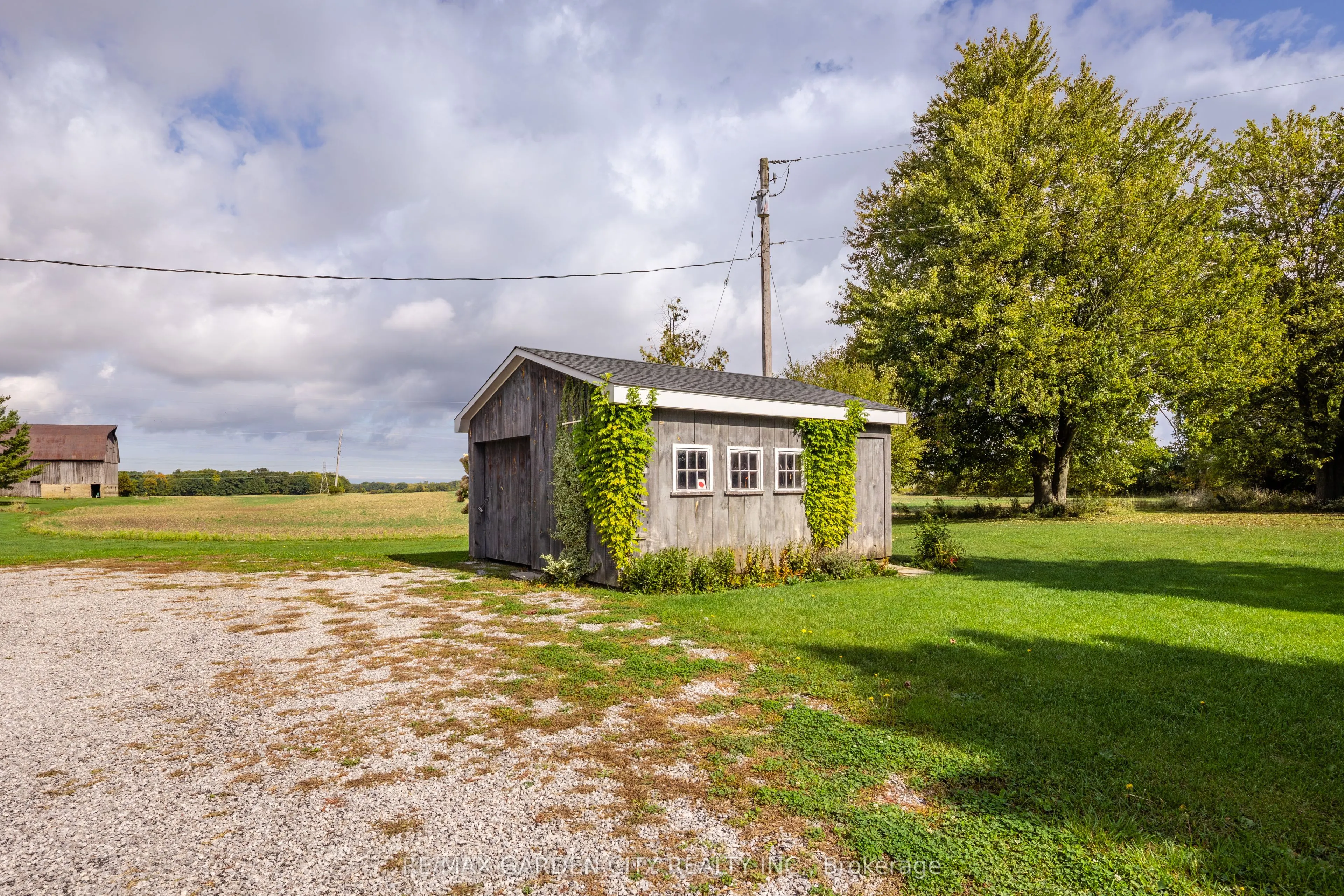 2432 Seburn Road