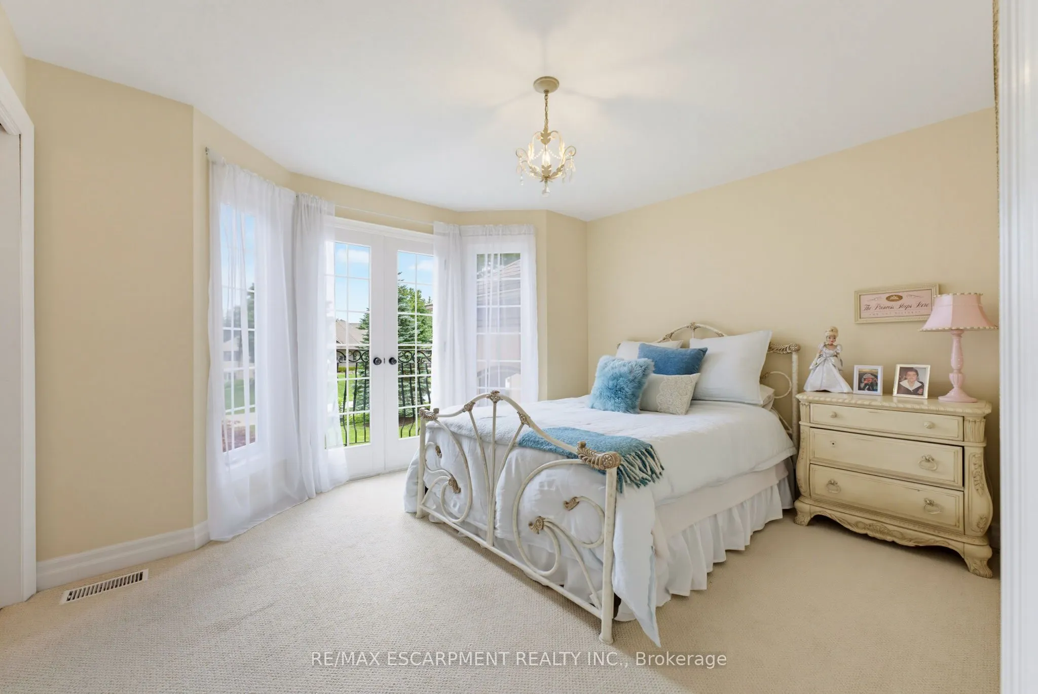46 Sandy Shore Boulevard