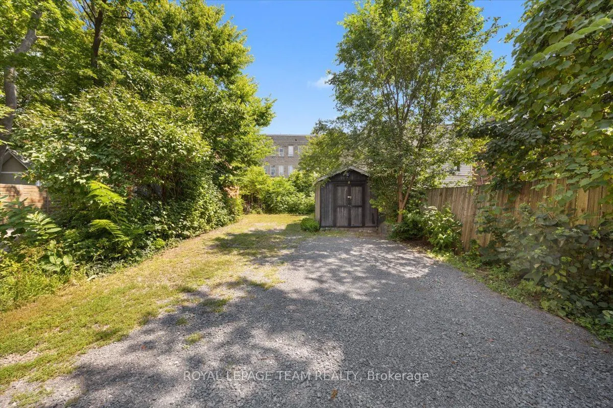 135 Upper Lorne Place