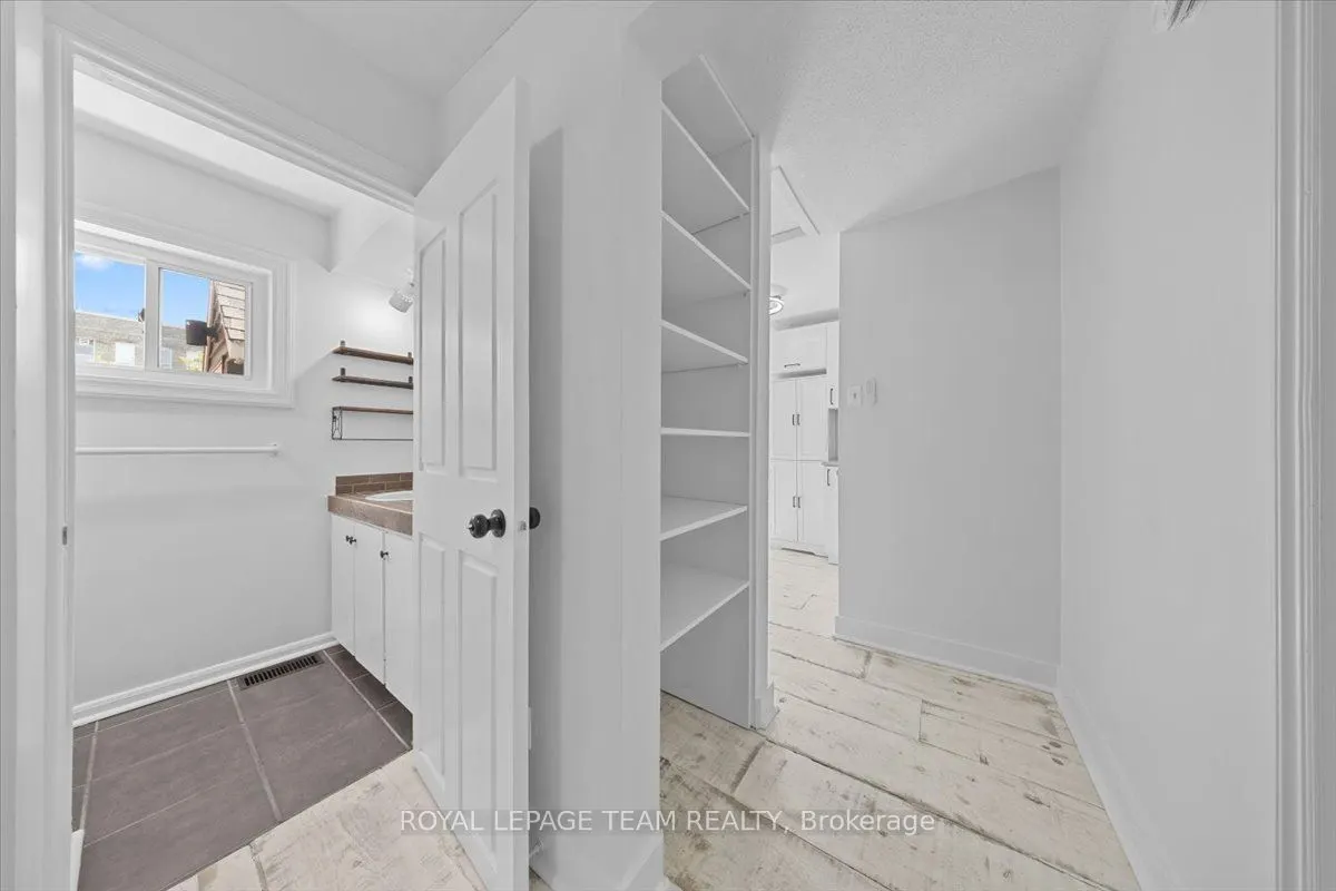 135 Upper Lorne Place