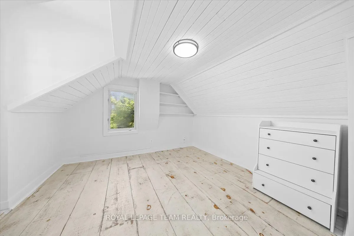 135 Upper Lorne Place