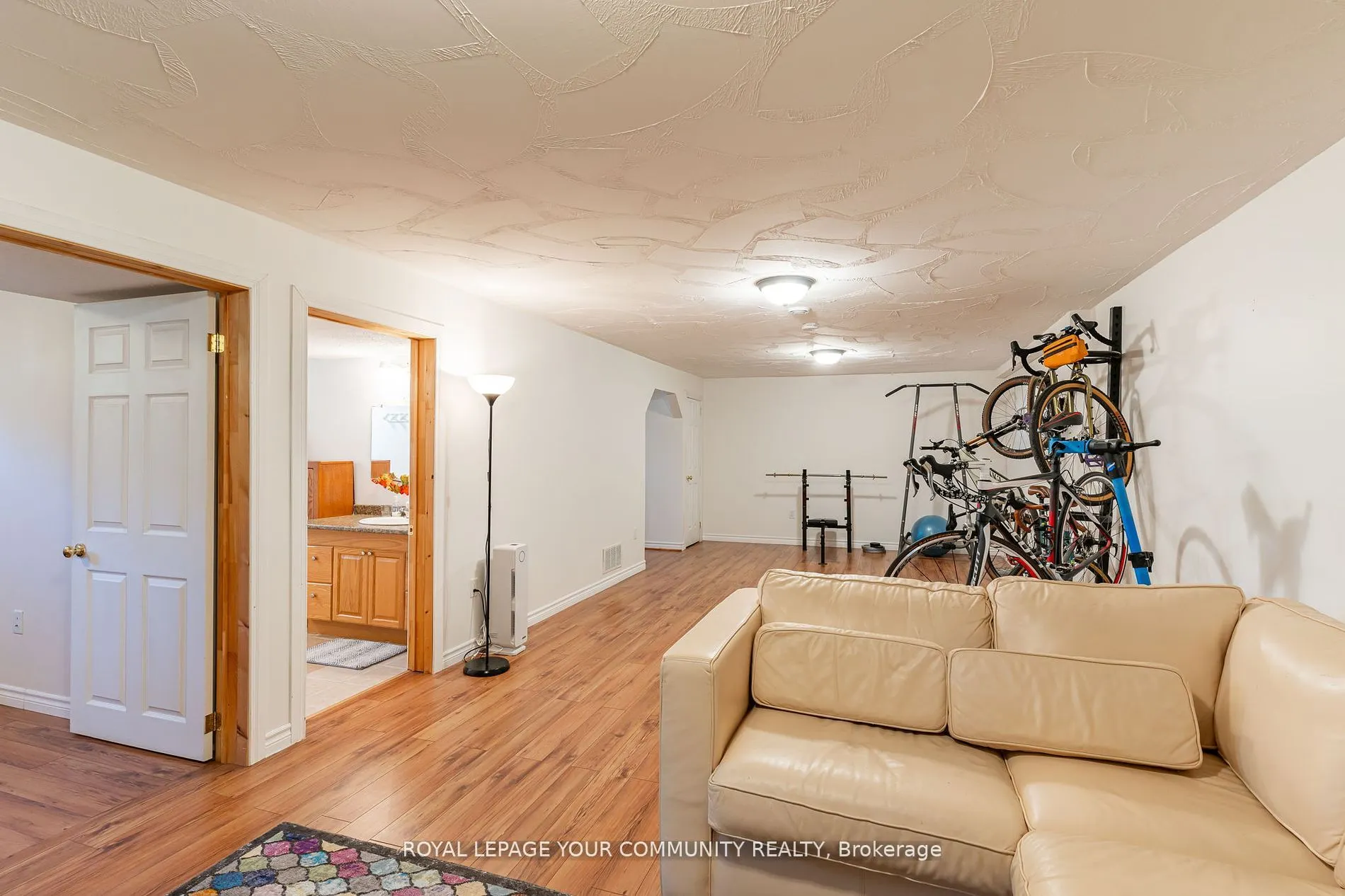 3895 Loop Road