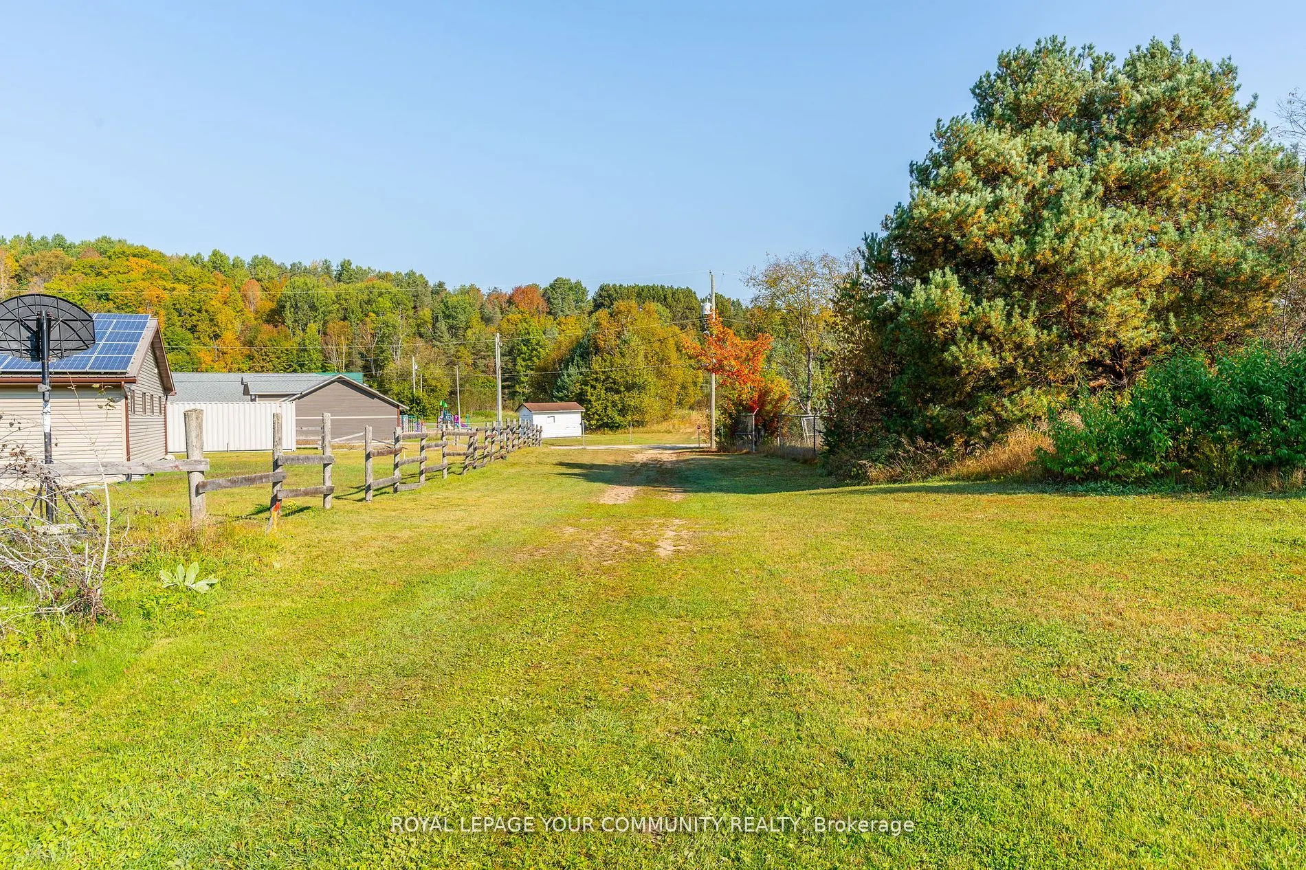 3895 Loop Road
