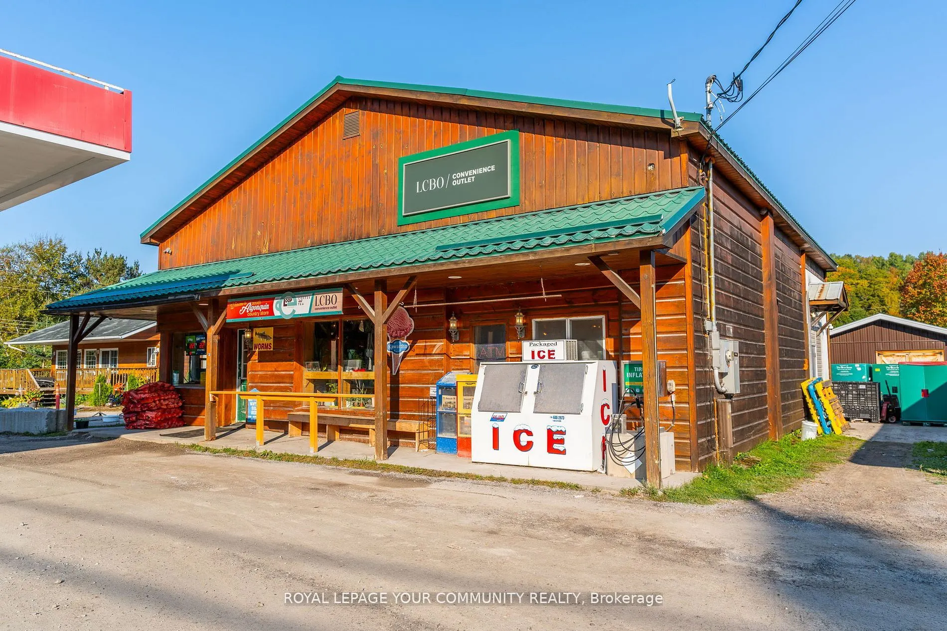 3895 Loop Road