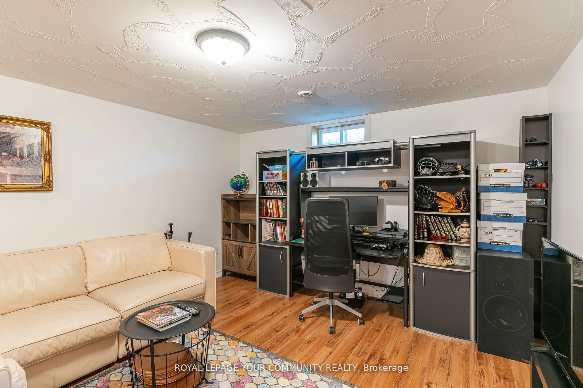 3895 Loop Road