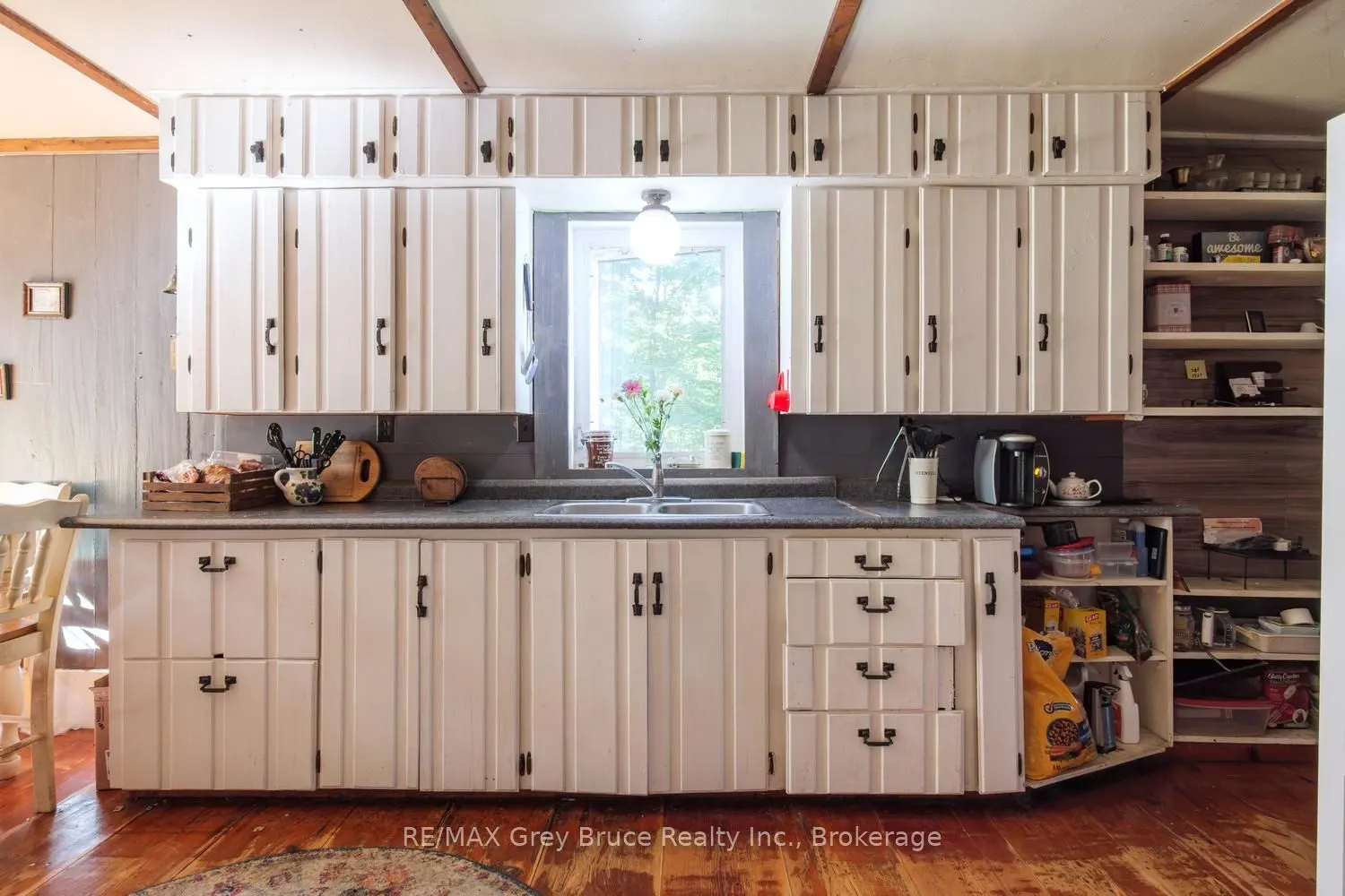 501306 Grey 1 Road