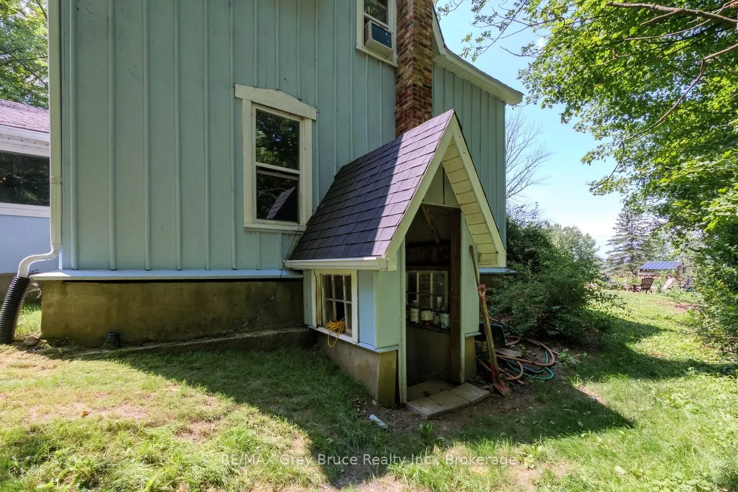 501306 Grey 1 Road