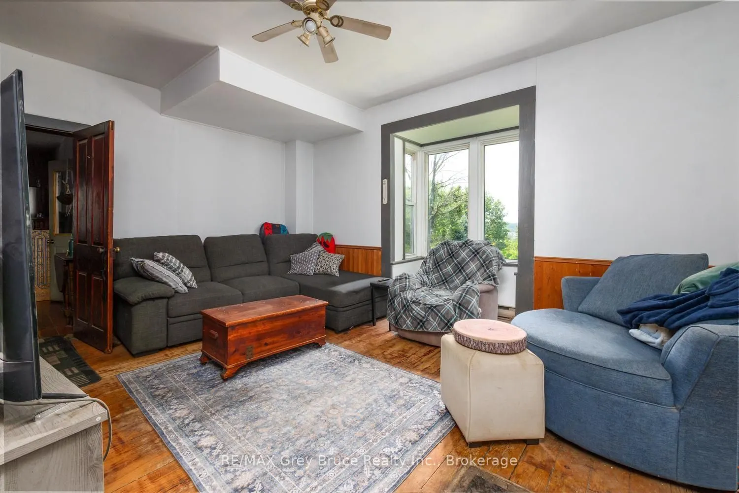 501306 Grey 1 Road