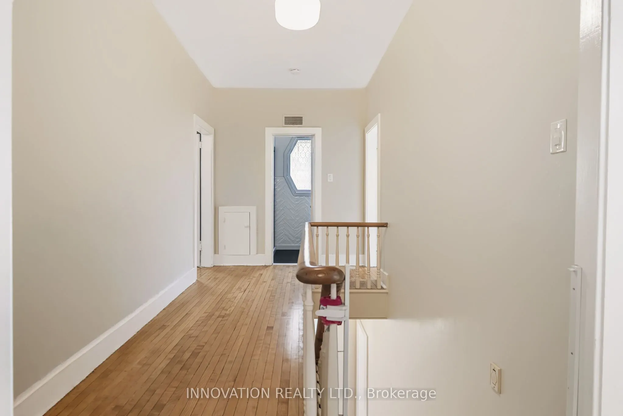 262 Bell Street