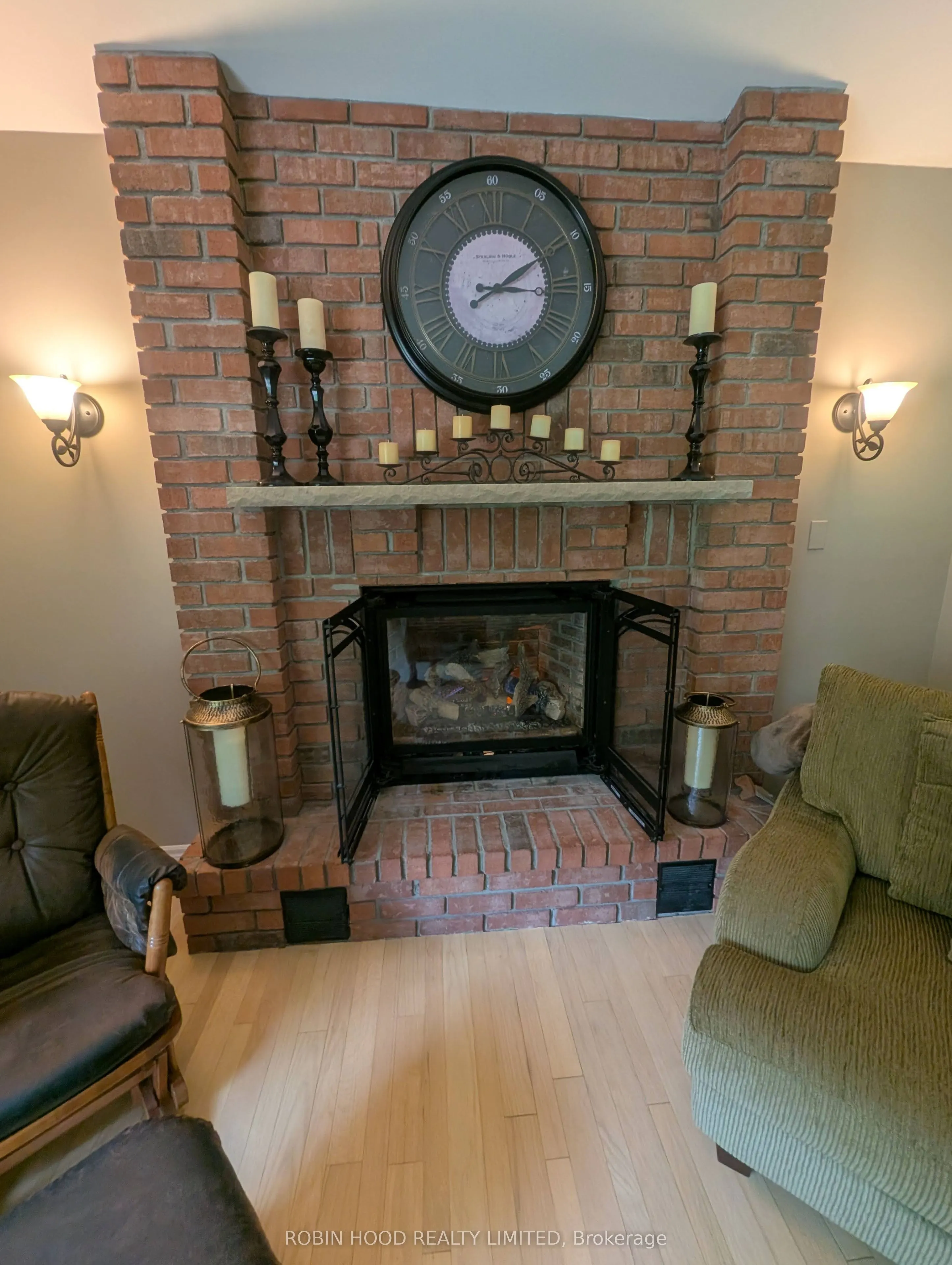 27 Hastings Park Drive