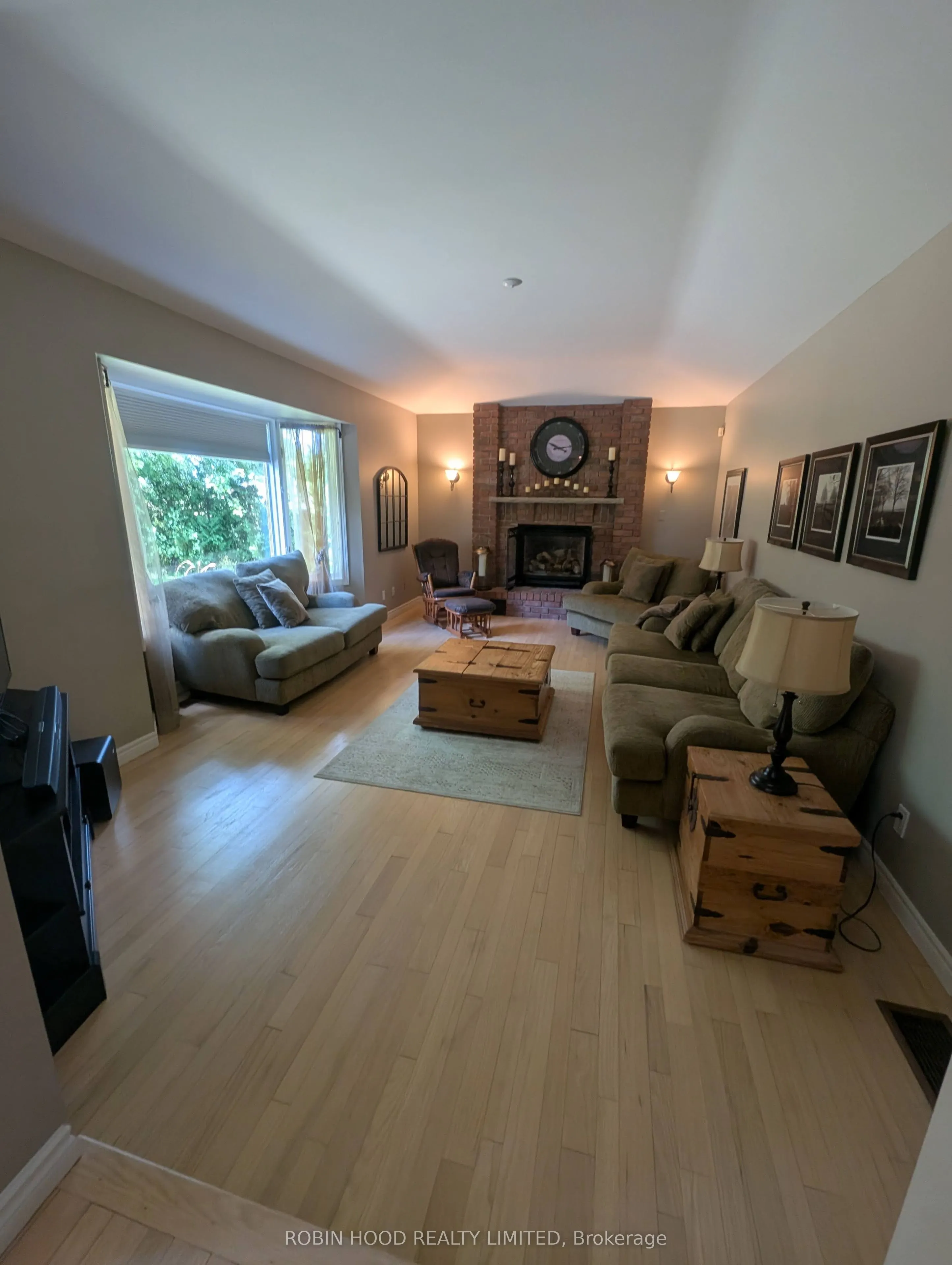 27 Hastings Park Drive