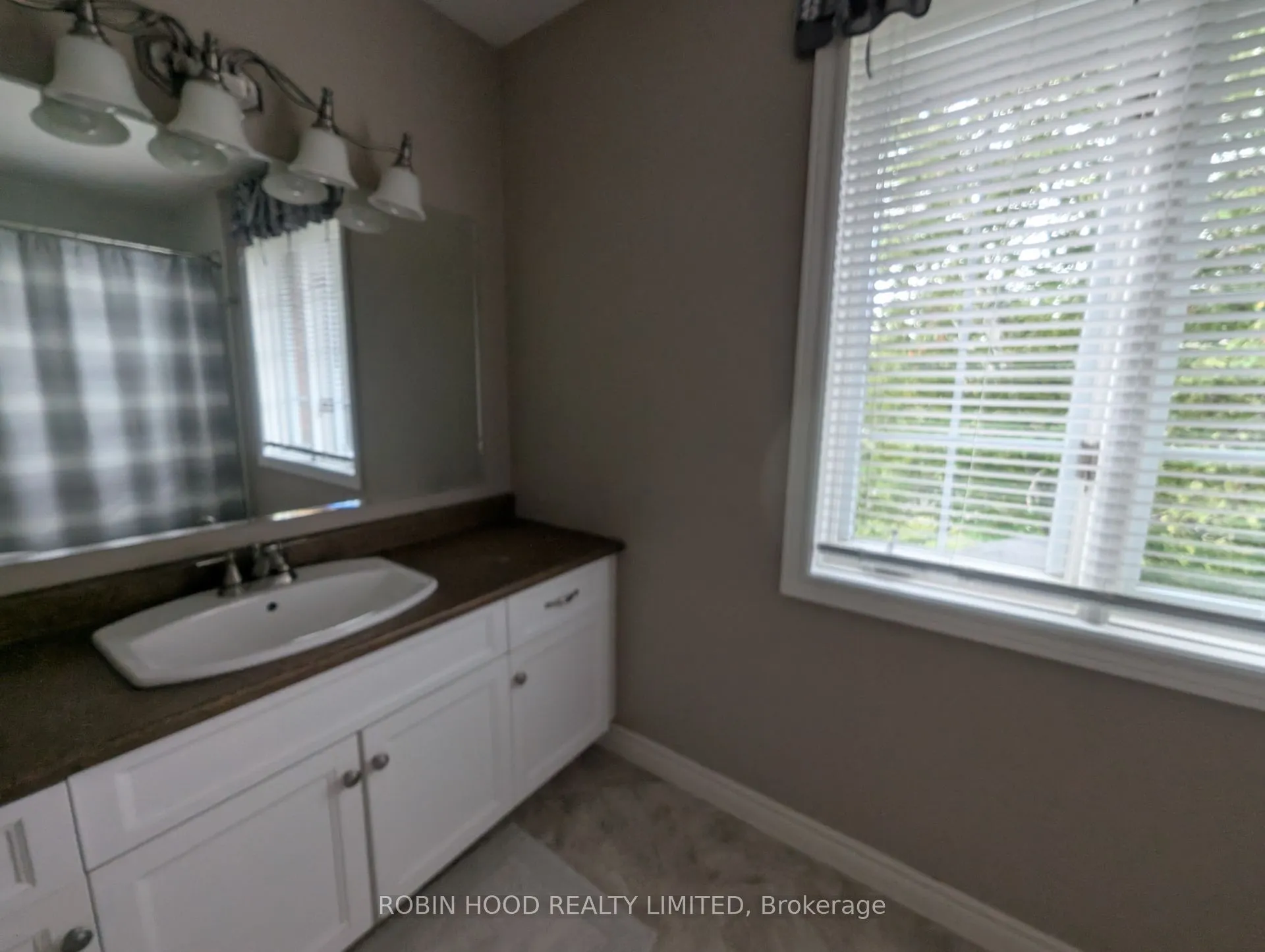 27 Hastings Park Drive