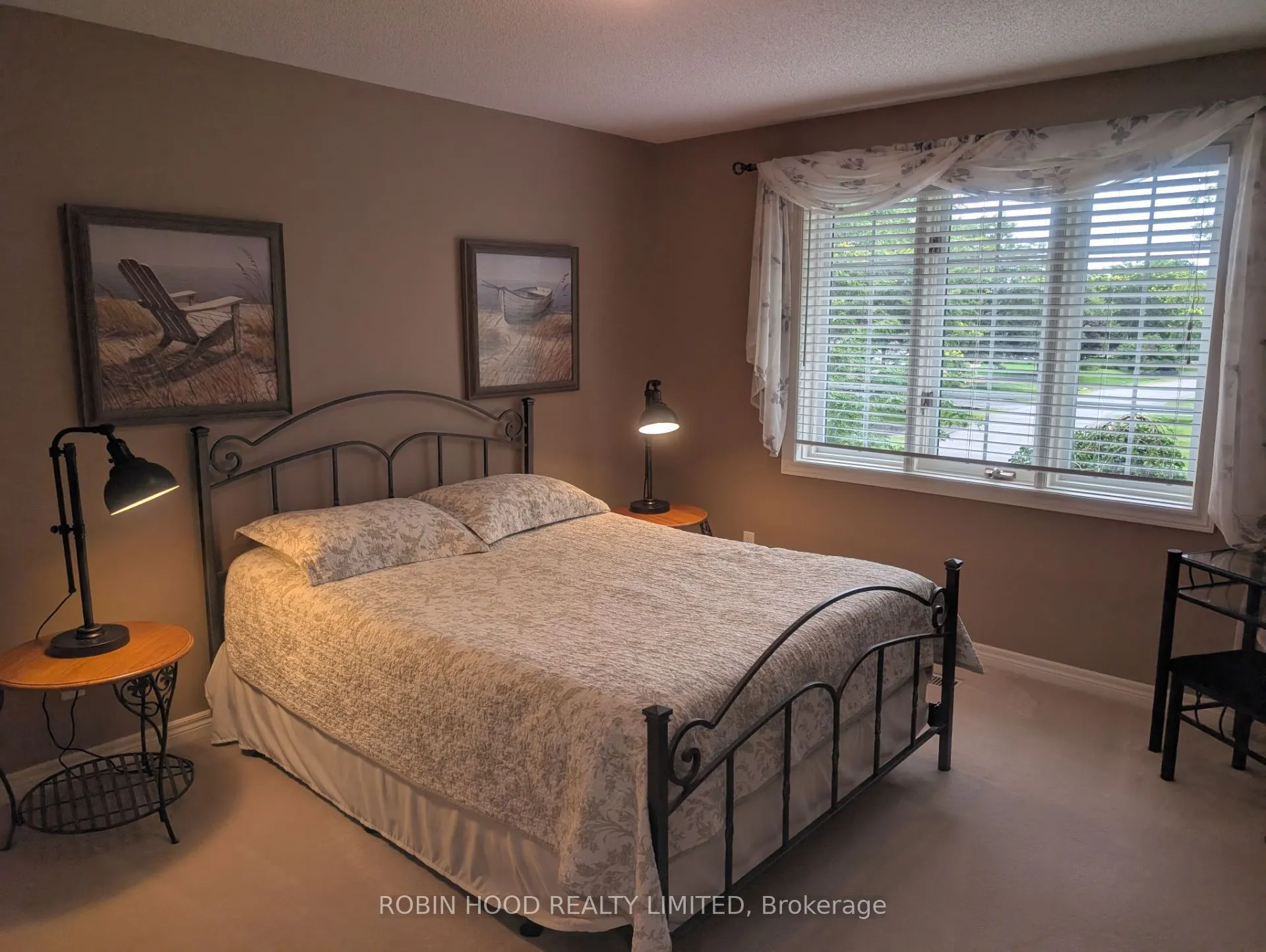 27 Hastings Park Drive