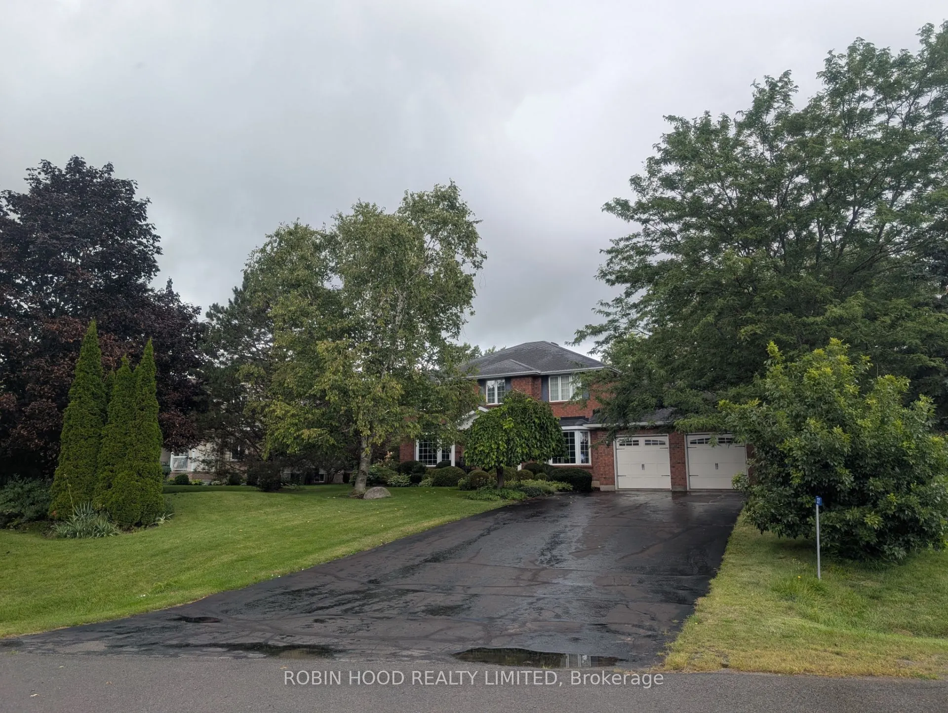 27 Hastings Park Drive
