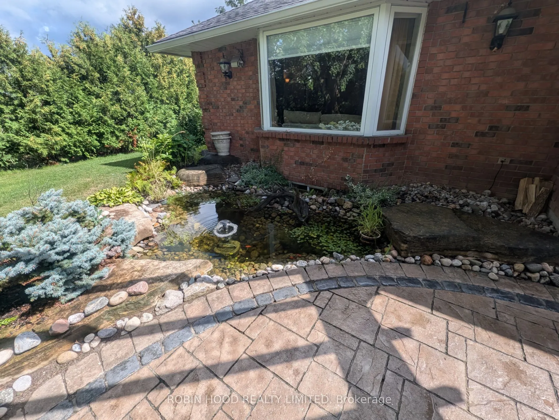 27 Hastings Park Drive