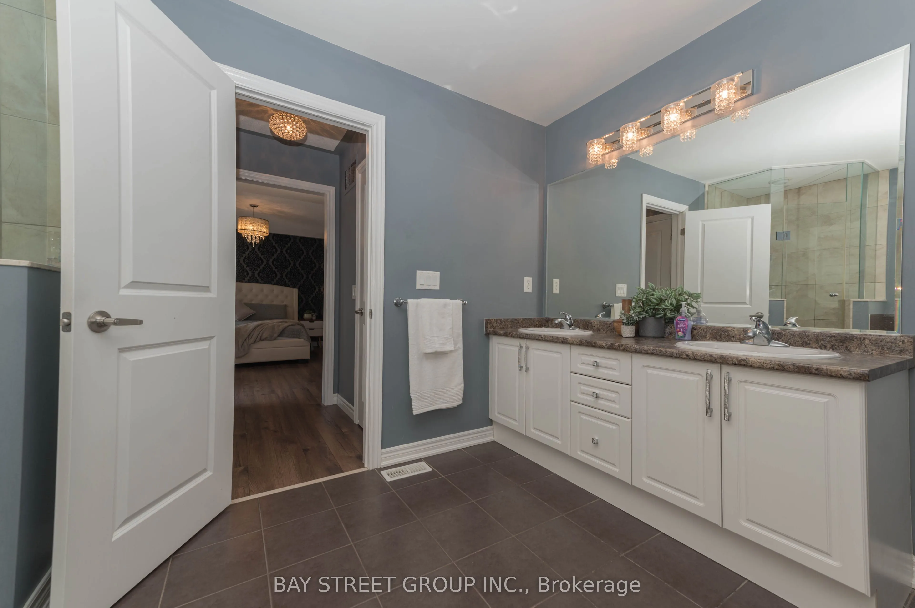 116 Winterberry Boulevard