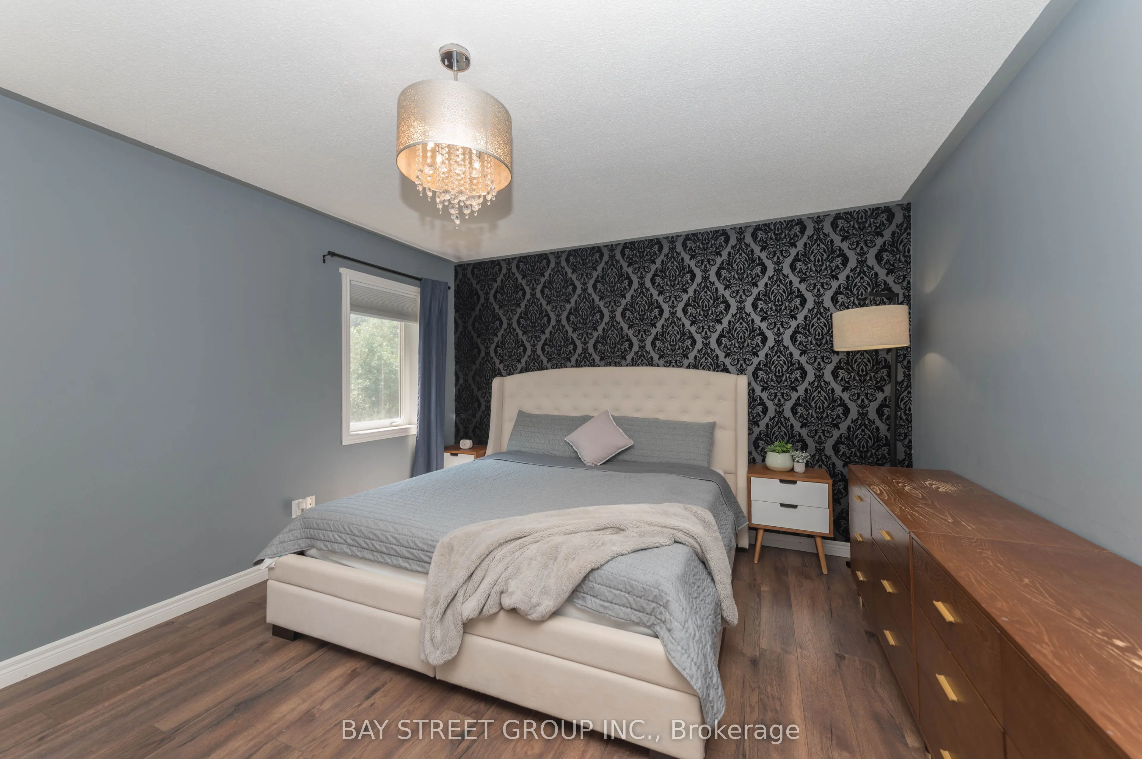 116 Winterberry Boulevard