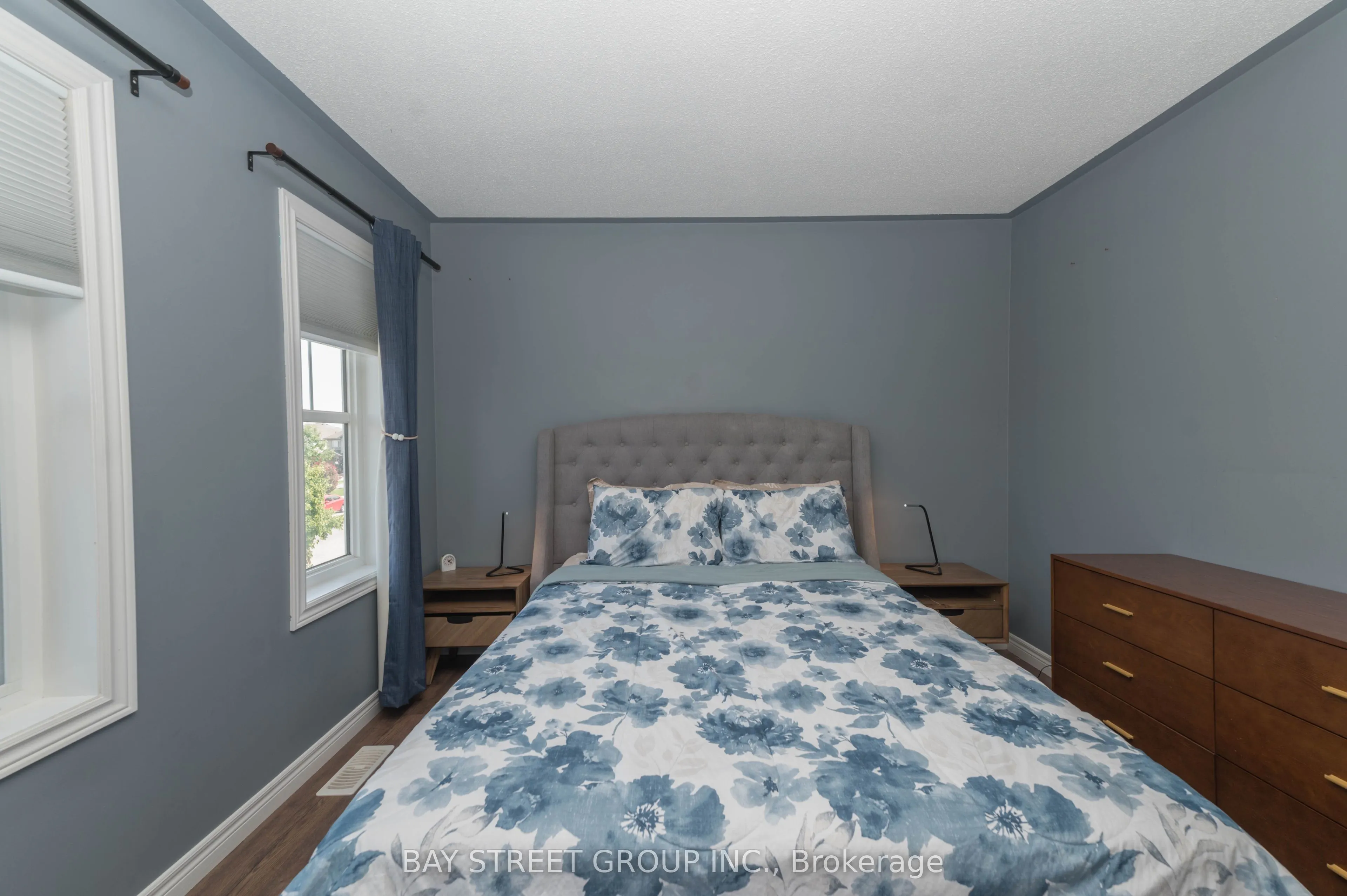 116 Winterberry Boulevard